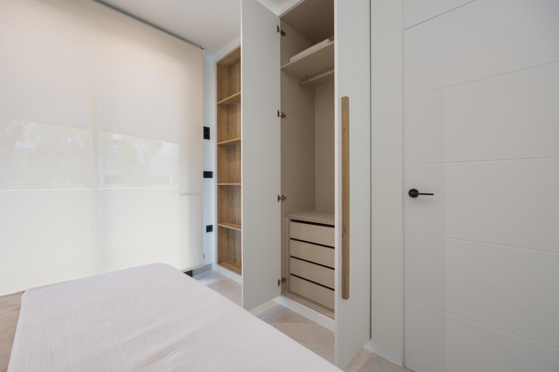 For sale - 2 Bedroom 2 Bathroom Apartment in Guardamar del Segura - Avda del Puerto  - Alicante
