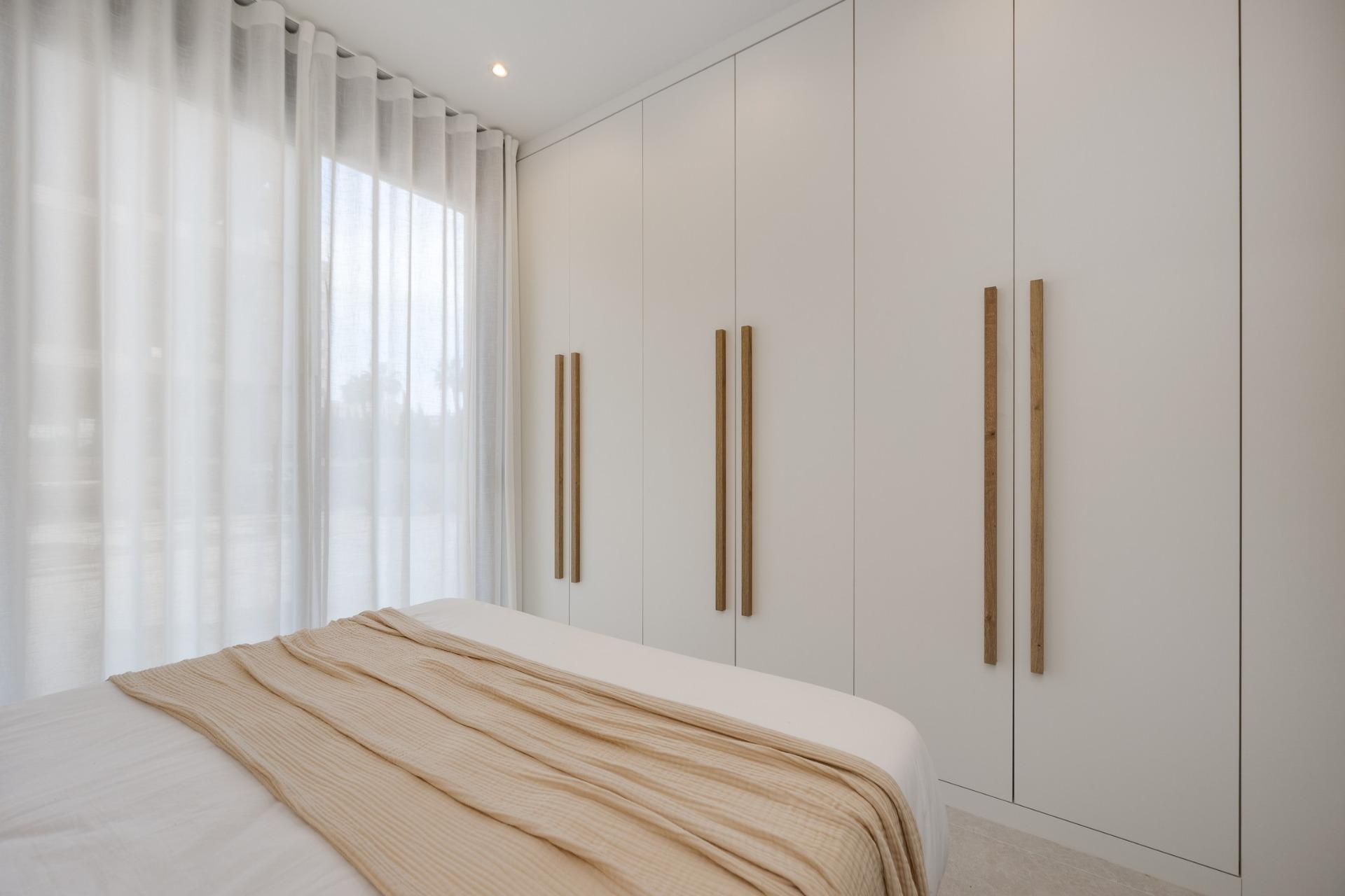 For sale - 2 Bedroom 2 Bathroom Apartment in Guardamar del Segura - Avda del Puerto  - Alicante