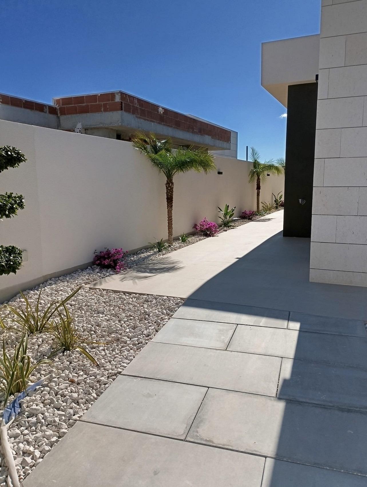 For sale - 3 Bedroom 2 Bathroom Villa in Pilar de La Horadada - Lo Romero Golf  - Alicante