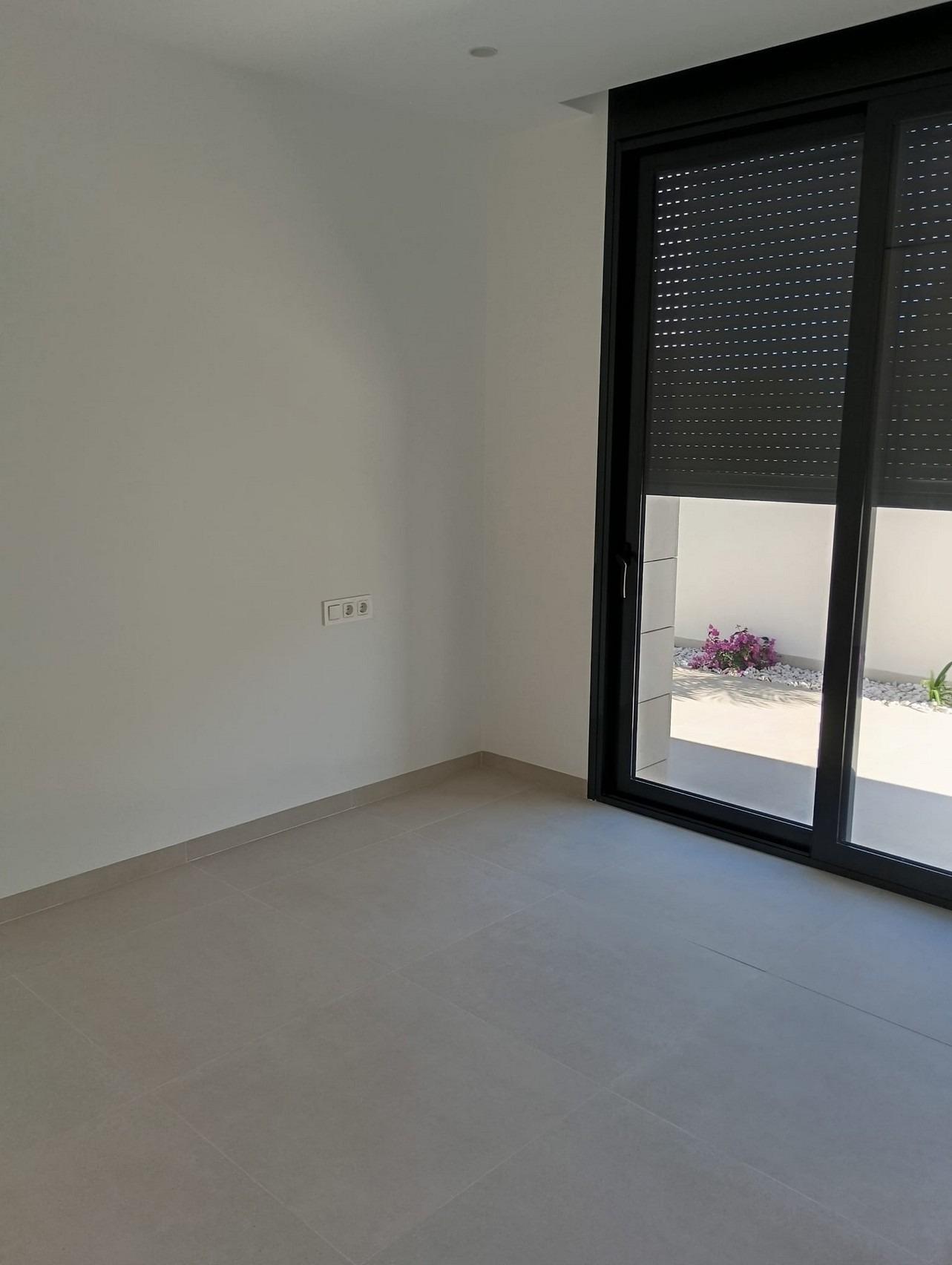 For sale - 3 Bedroom 2 Bathroom Villa in Pilar de La Horadada - Lo Romero Golf  - Alicante