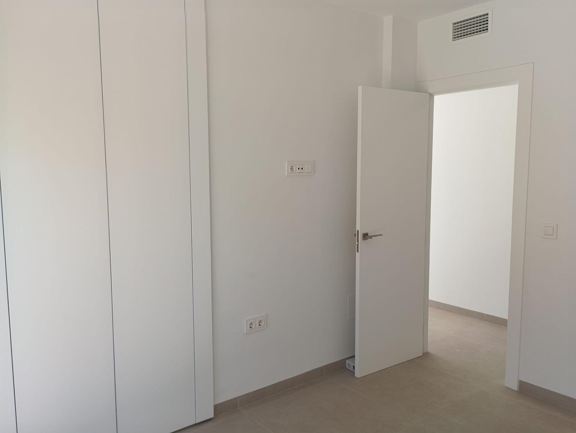 For sale - 3 Bedroom 2 Bathroom Villa in Pilar de La Horadada - Lo Romero Golf  - Alicante