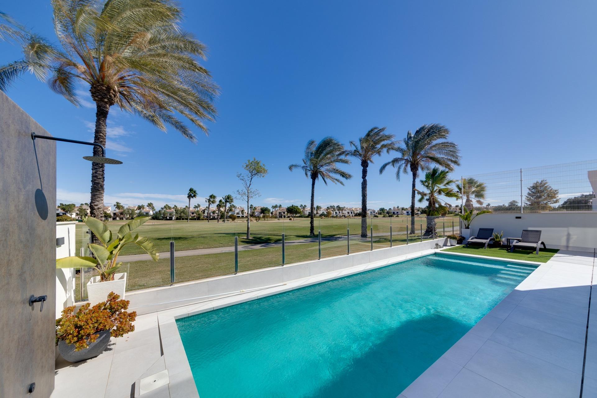 For sale - 3 Bedroom 2 Bathroom Villa in Pilar de La Horadada - Lo Romero Golf  - Alicante