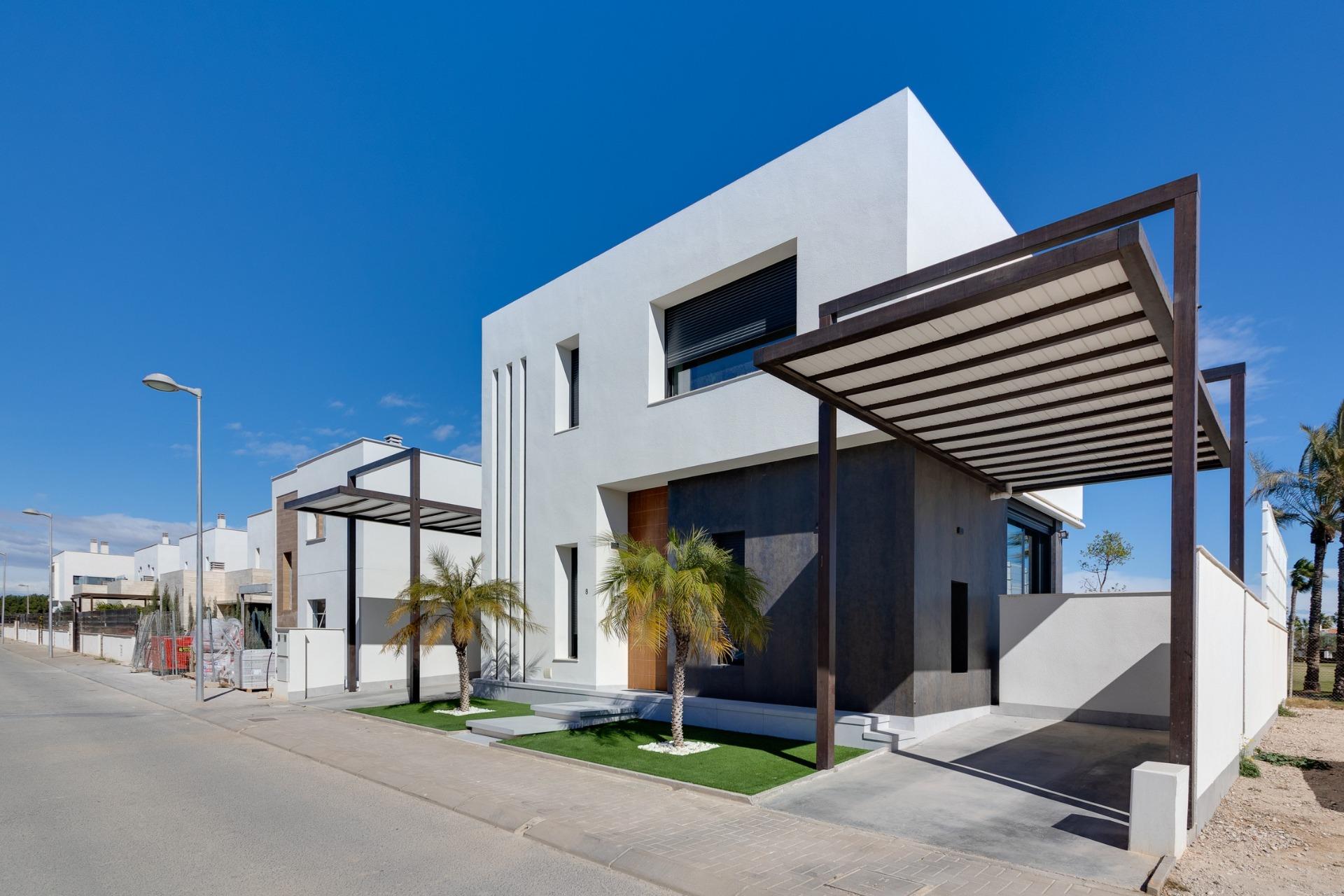 For sale - 3 Bedroom 2 Bathroom Villa in Pilar de La Horadada - Lo Romero Golf  - Alicante