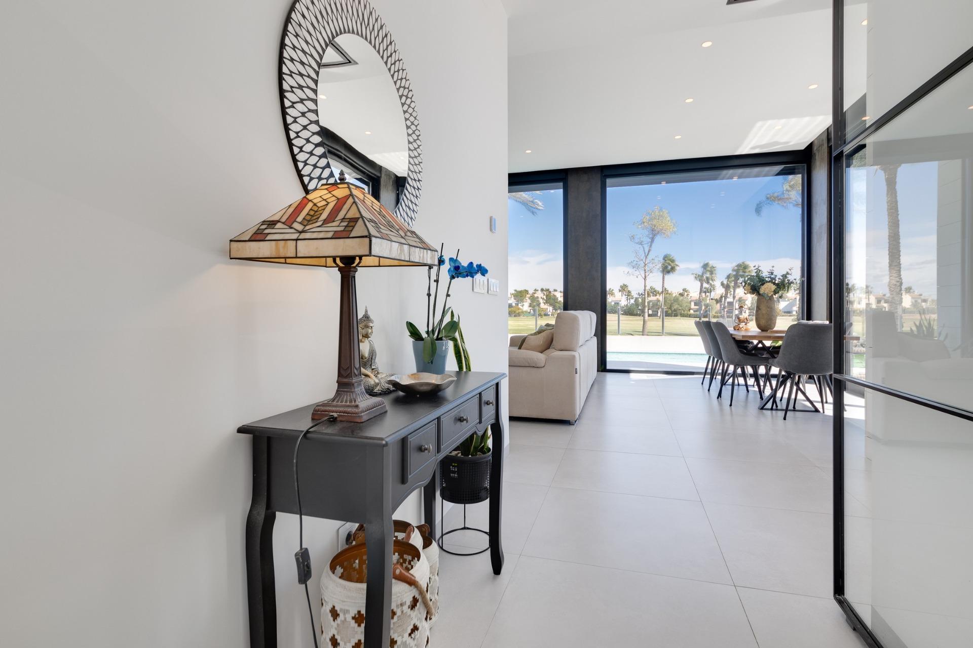 For sale - 3 Bedroom 2 Bathroom Villa in Pilar de La Horadada - Lo Romero Golf  - Alicante