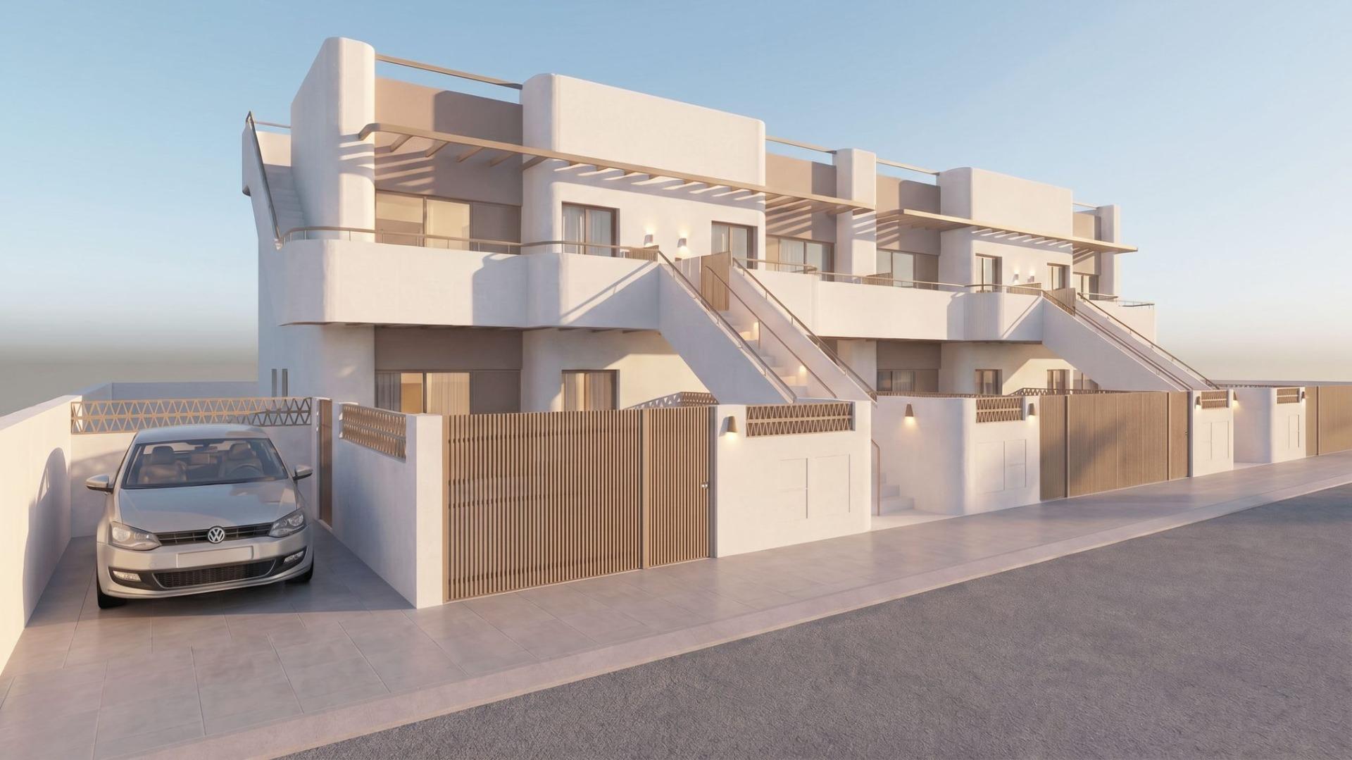 For sale - 2 Bedroom 2 Bathroom Bungalow in Pilar de La Horadada - Zona Pueblo  - Alicante