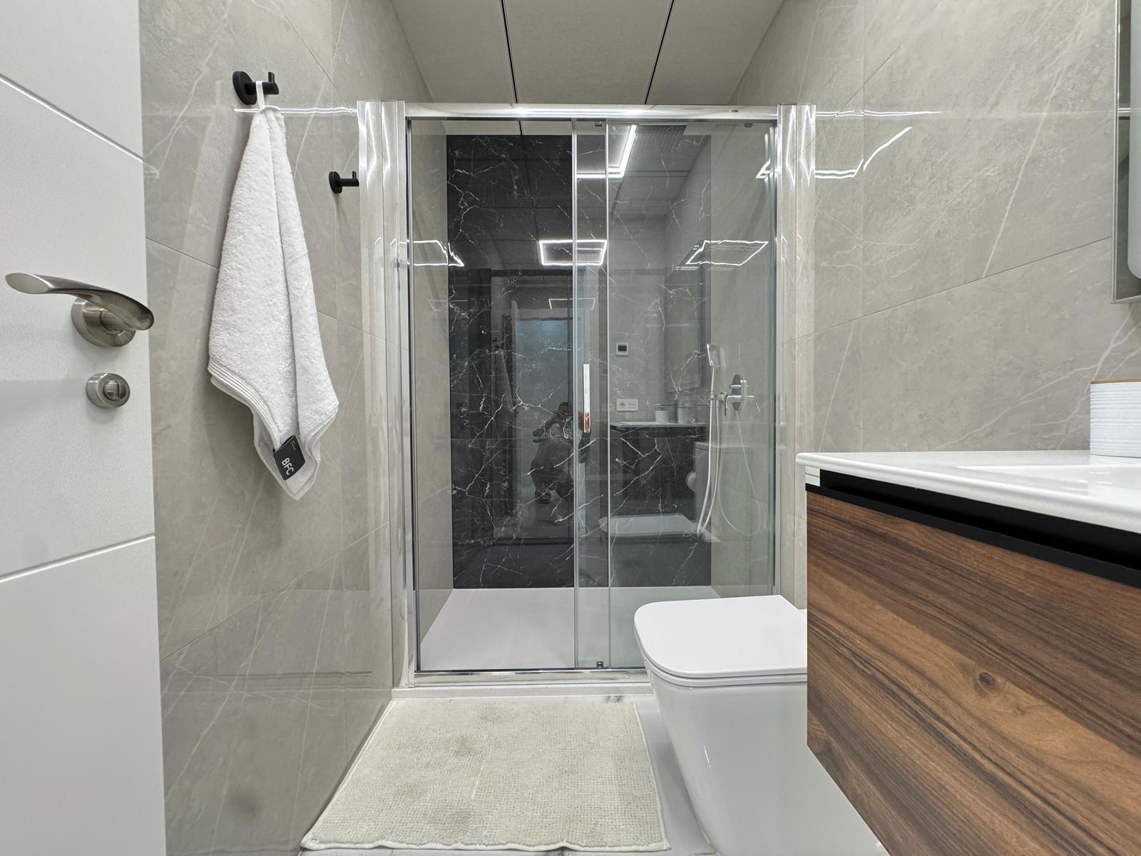 For sale - 2 Bedroom 2 Bathroom Apartment in Torrevieja - Estacion De Autobuses  - Alicante