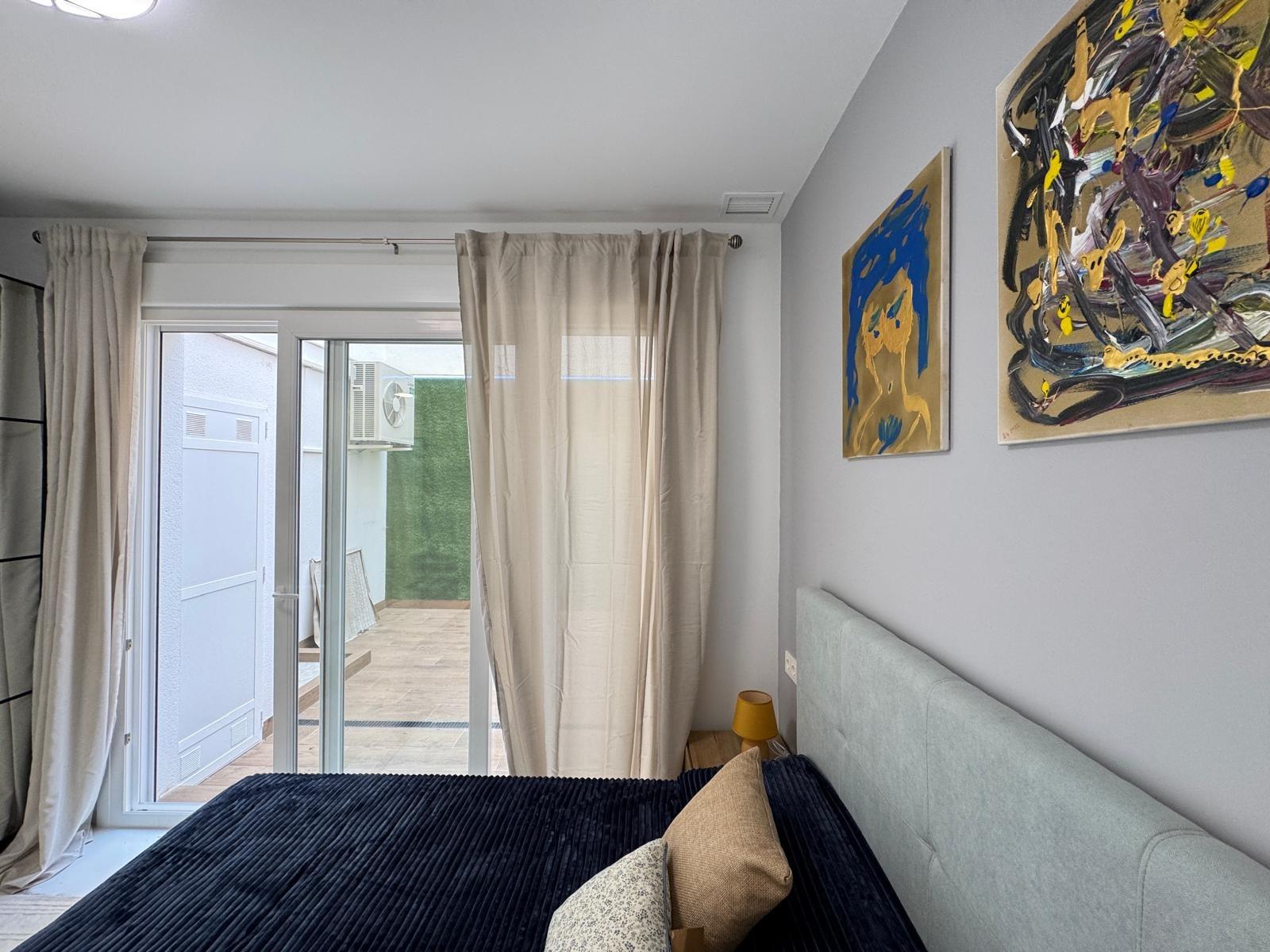 For sale - 2 Bedroom 2 Bathroom Apartment in Torrevieja - Estacion De Autobuses  - Alicante