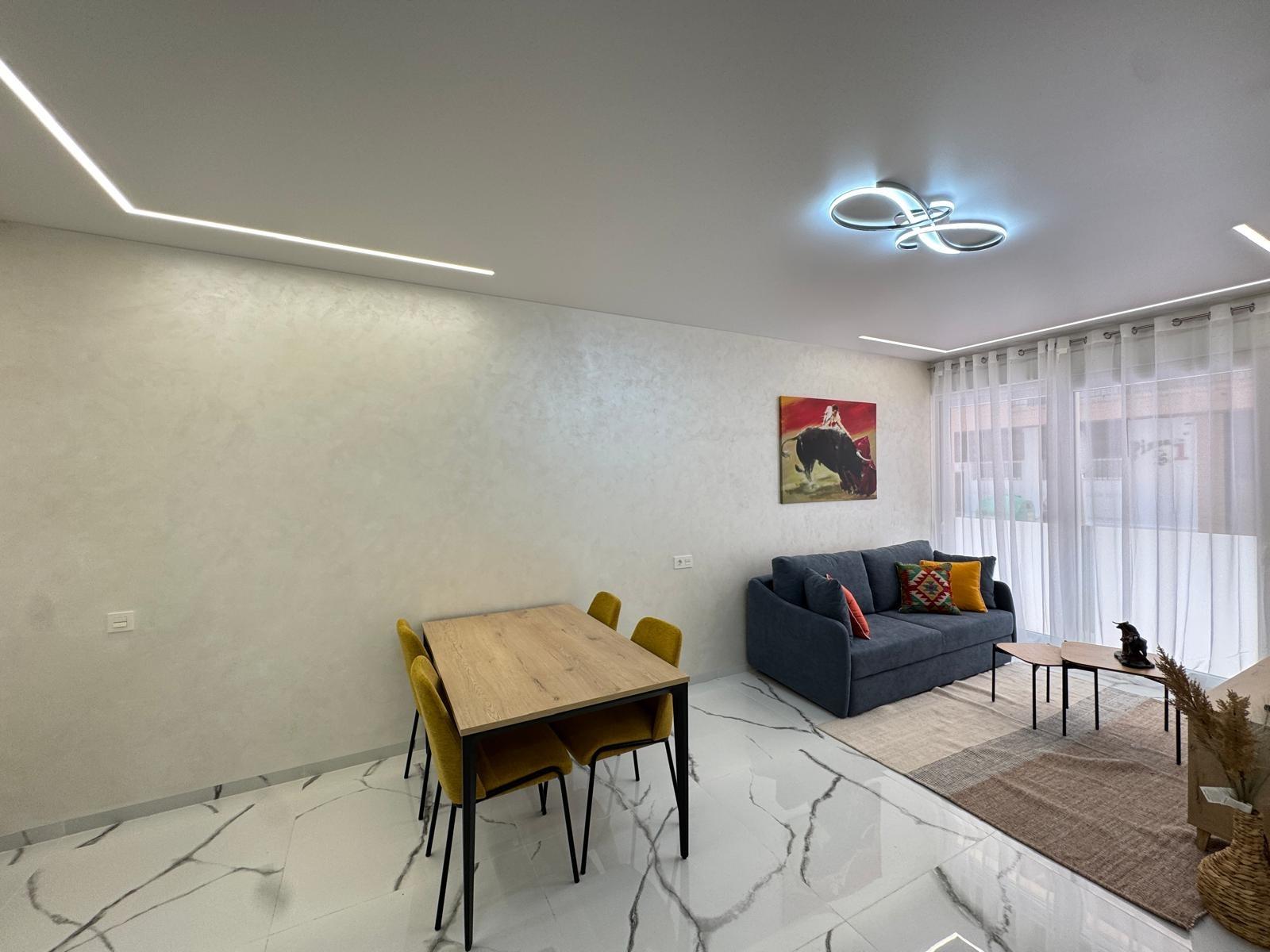 For sale - 2 Bedroom 2 Bathroom Apartment in Torrevieja - Estacion De Autobuses  - Alicante