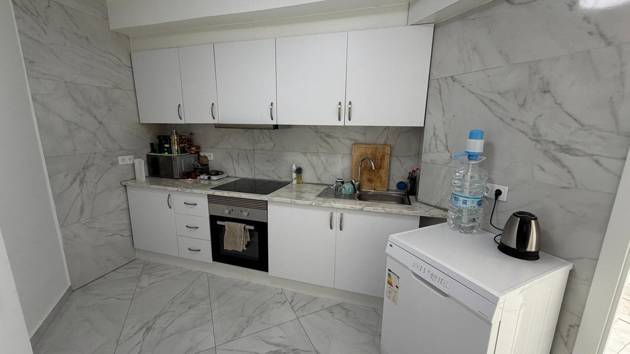 For sale - 3 Bedroom 2 Bathroom Apartment in Torrevieja - Curva Del Palangre  - Alicante