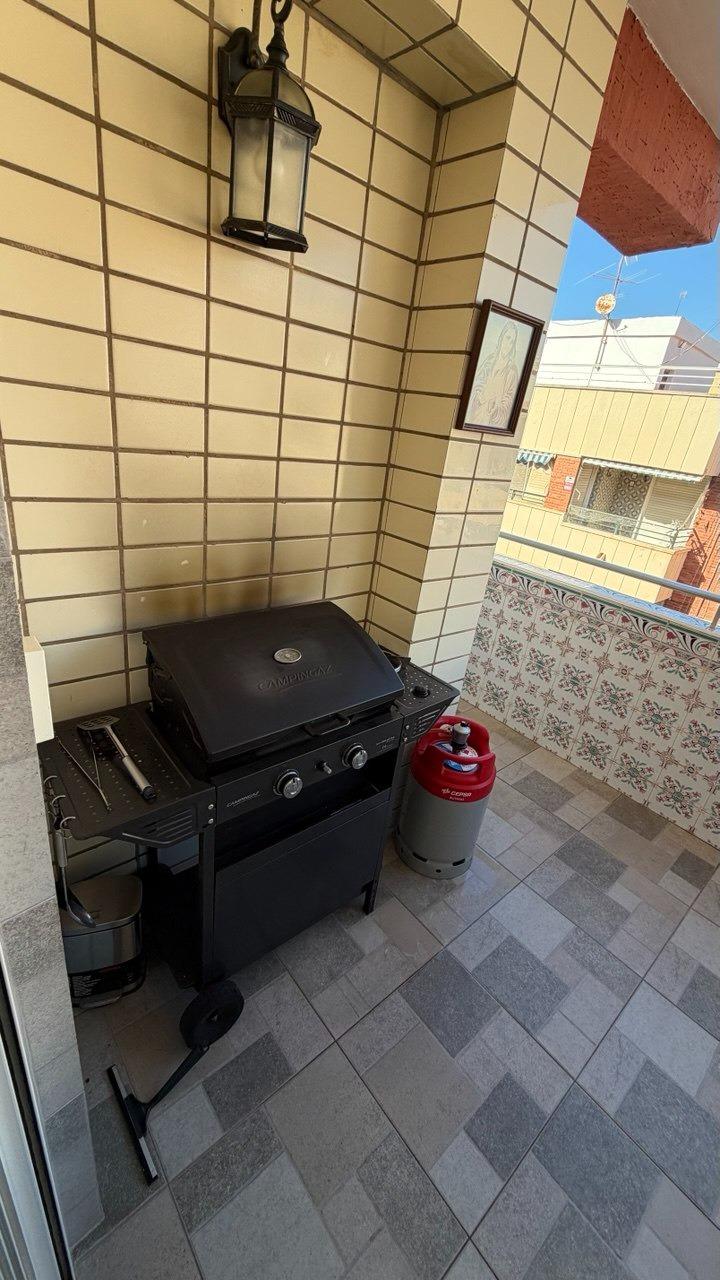 For sale - 3 Bedroom 2 Bathroom Apartment in Torrevieja - Curva Del Palangre  - Alicante