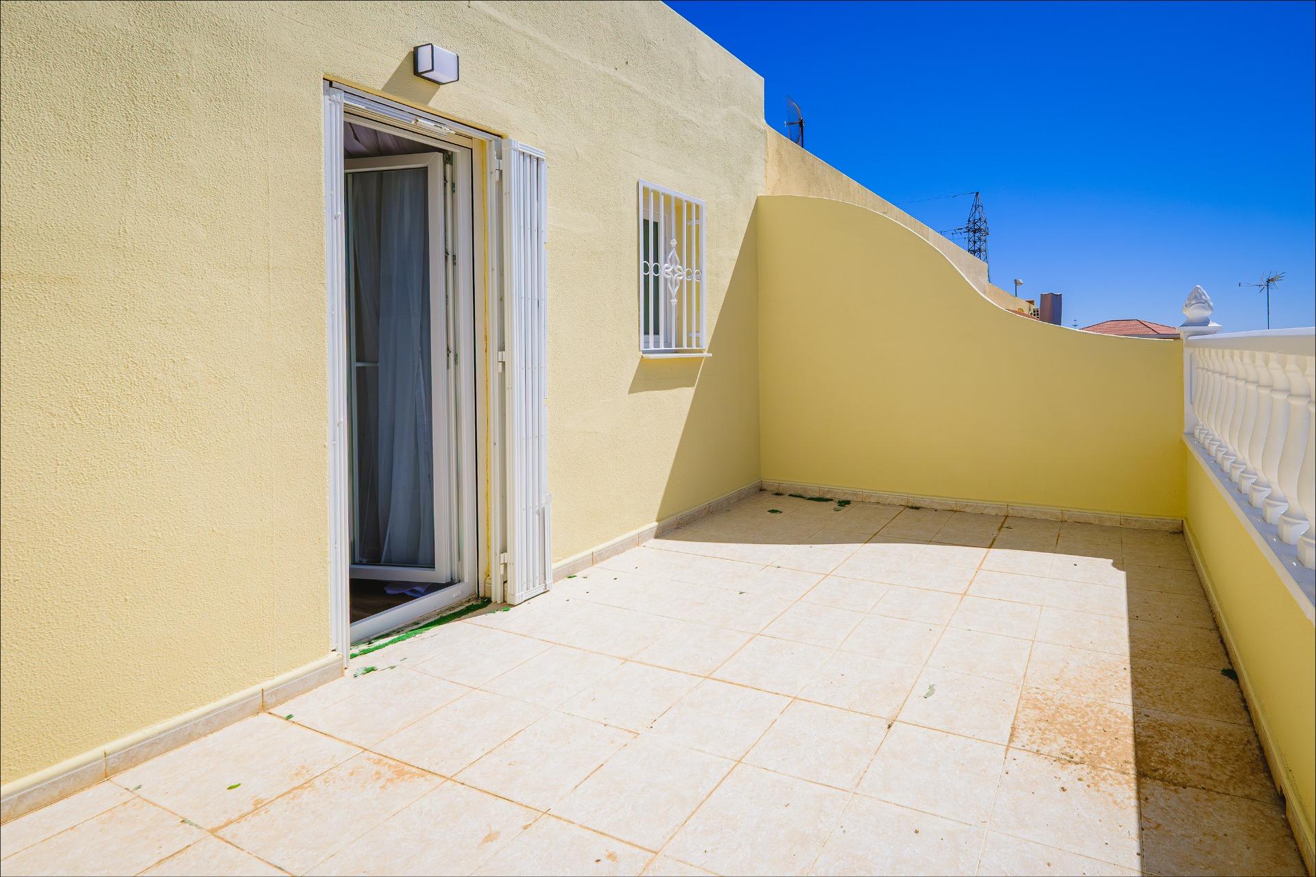 Sold - SOLD!_3 Bedroom 2 Bathroom Town House in Villamartin - Las Filipinas  - Alicante
