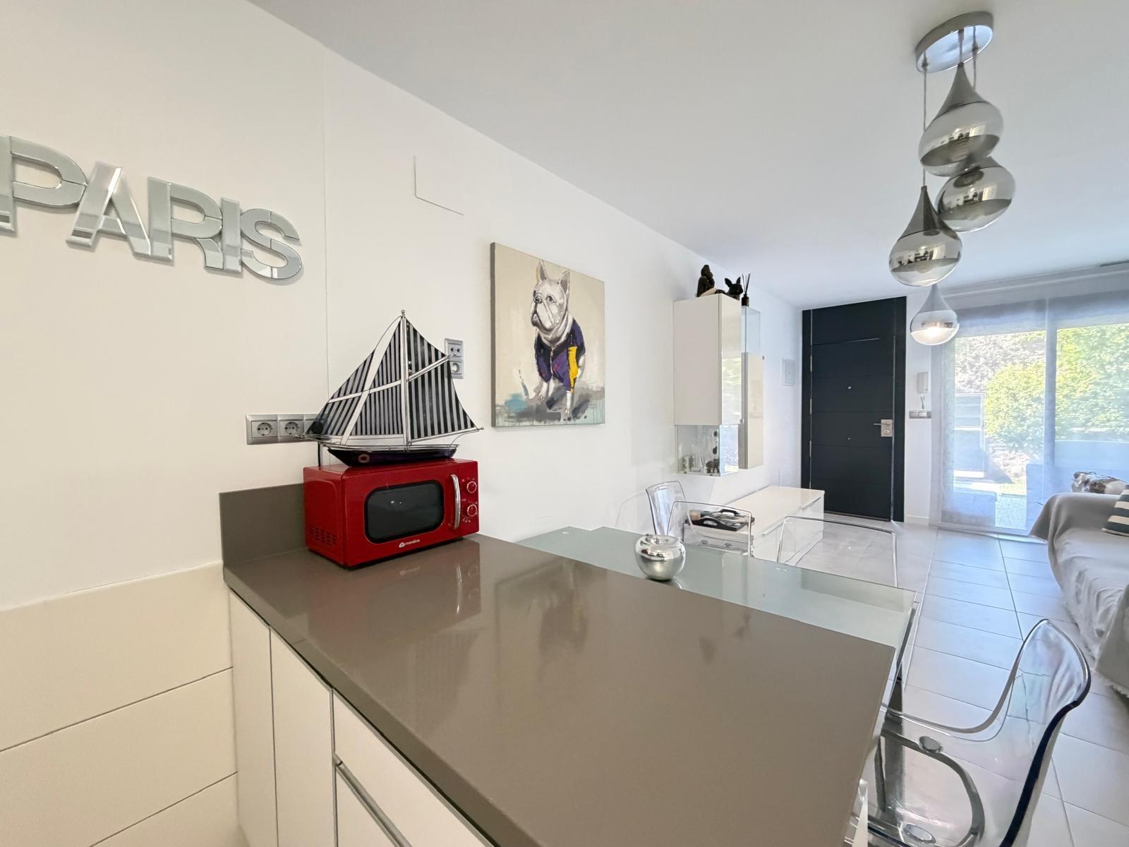 For sale - 3 Bedroom 2 Bathroom Apartment in Orihuela Costa - Altos De Campoamor  - Alicante