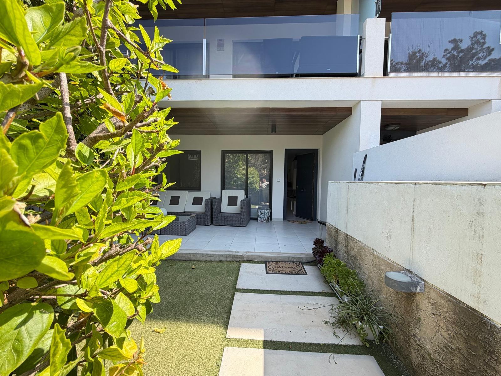 For sale - 3 Bedroom 2 Bathroom Apartment in Orihuela Costa - Altos De Campoamor  - Alicante