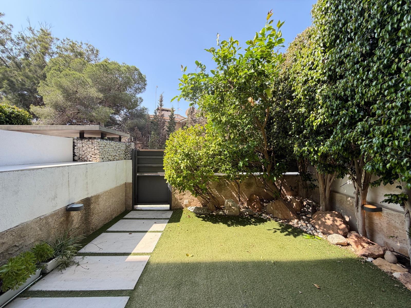 For sale - 3 Bedroom 2 Bathroom Apartment in Orihuela Costa - Altos De Campoamor  - Alicante