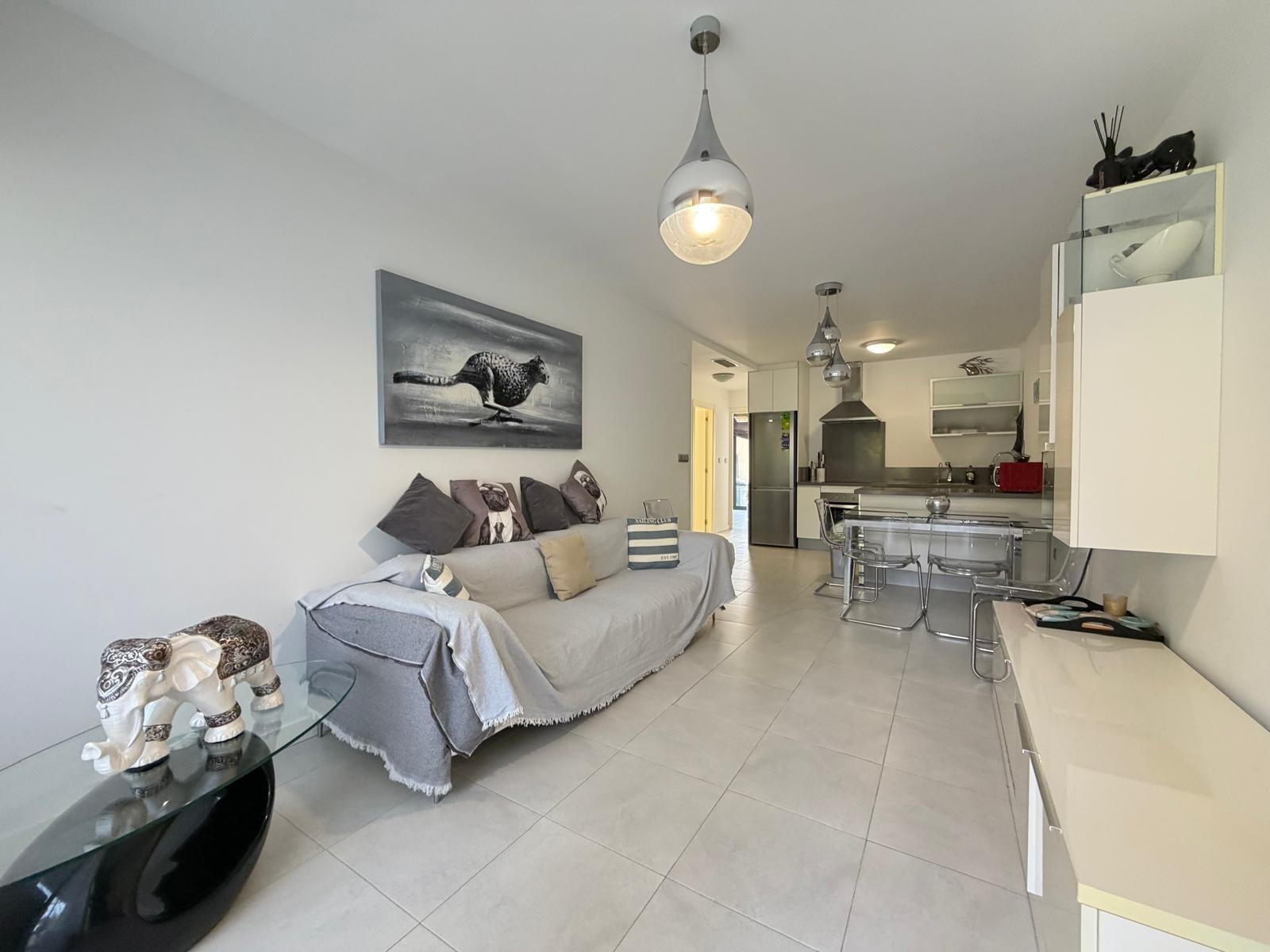For sale - 3 Bedroom 2 Bathroom Apartment in Orihuela Costa - Altos De Campoamor  - Alicante