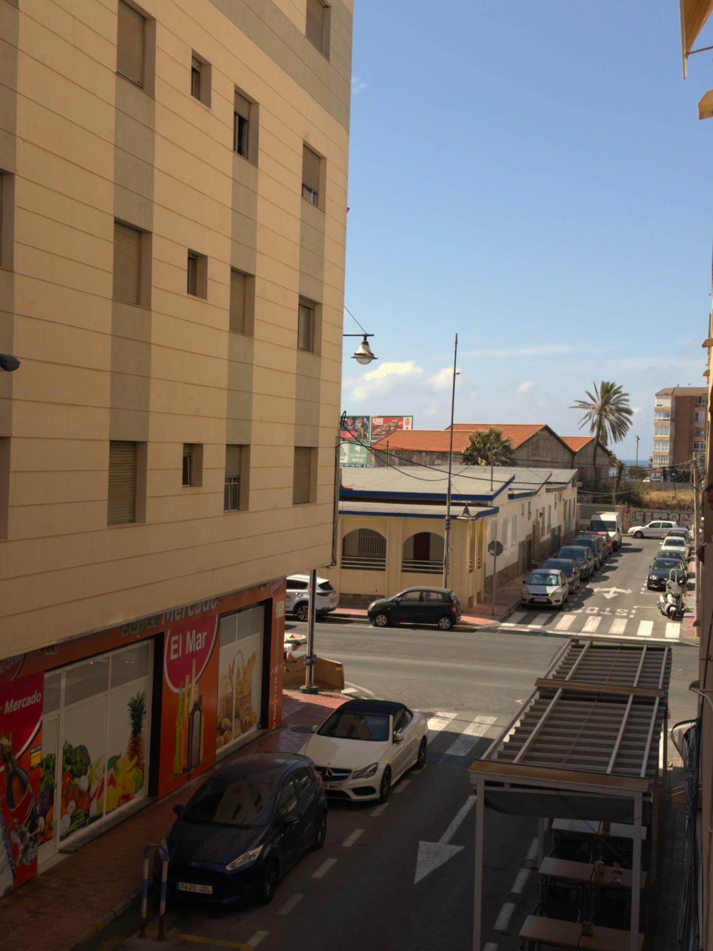 For sale - 2 Bedroom 1 Bathroom Apartment in Torrevieja - Curva Del Palangre  - Alicante