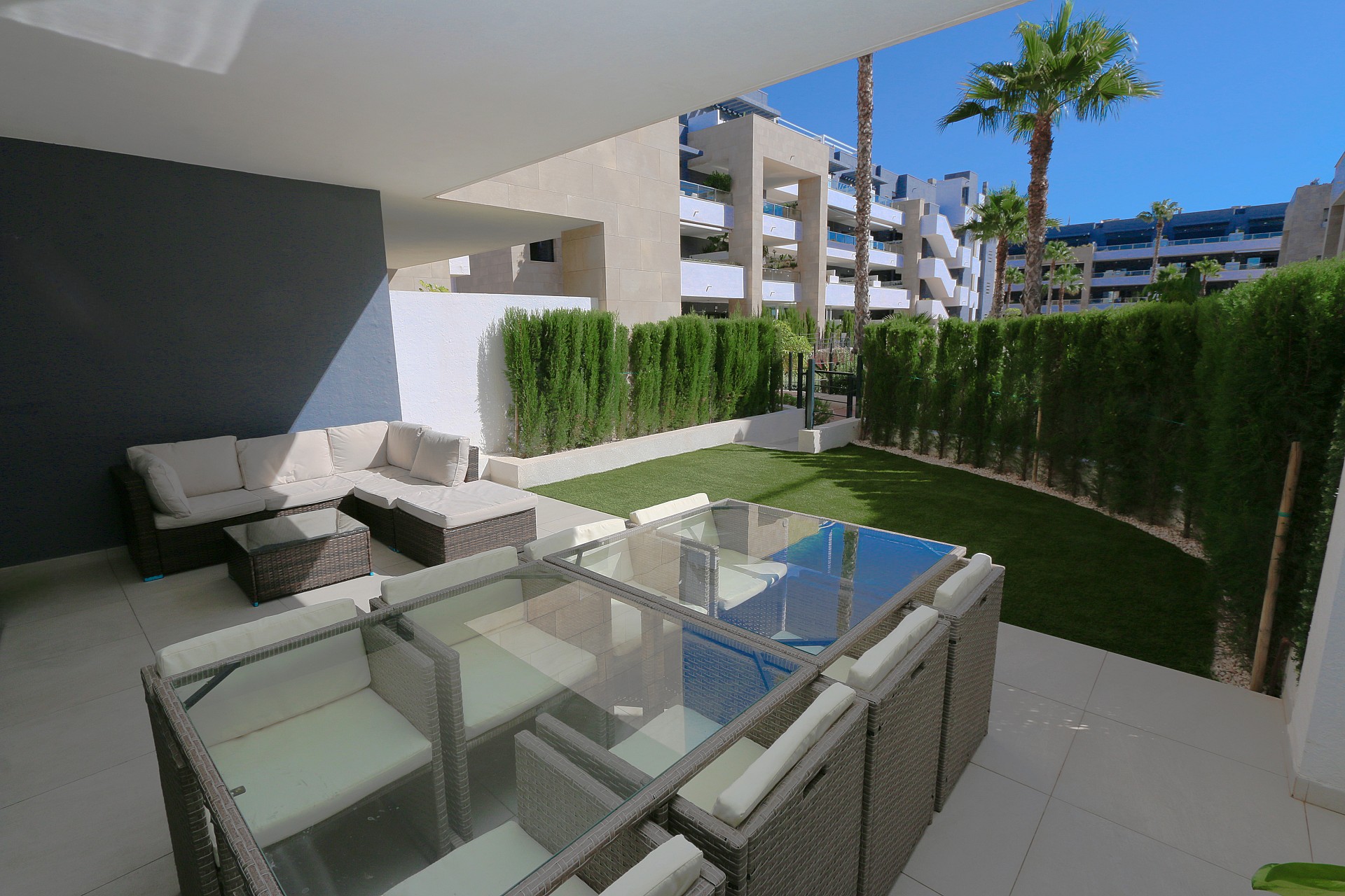 For sale - 2 Bedroom 2 Bathroom Apartment in Playa Flamenca - Costa Blanca  - Alicante