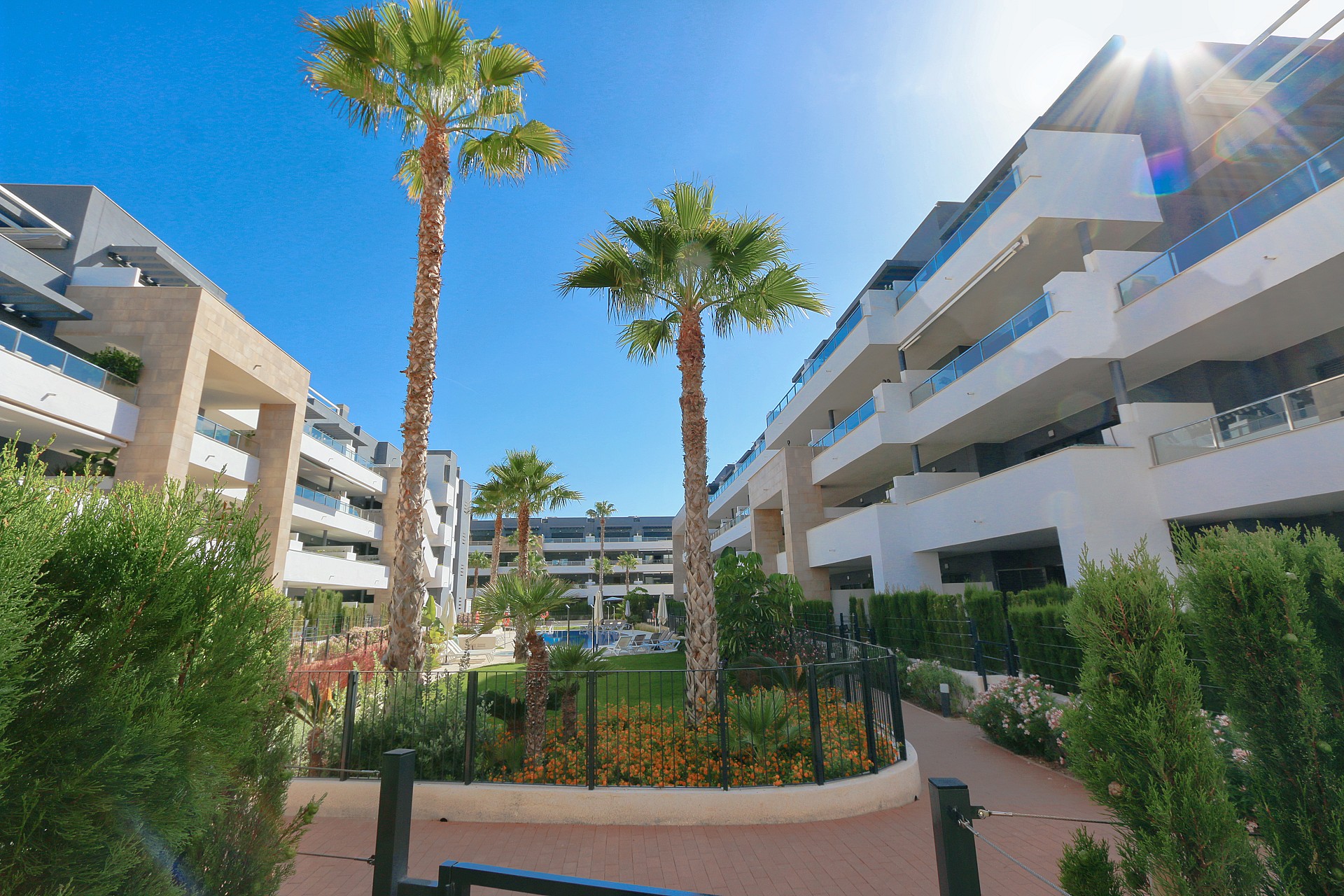For sale - 2 Bedroom 2 Bathroom Apartment in Playa Flamenca - Costa Blanca  - Alicante