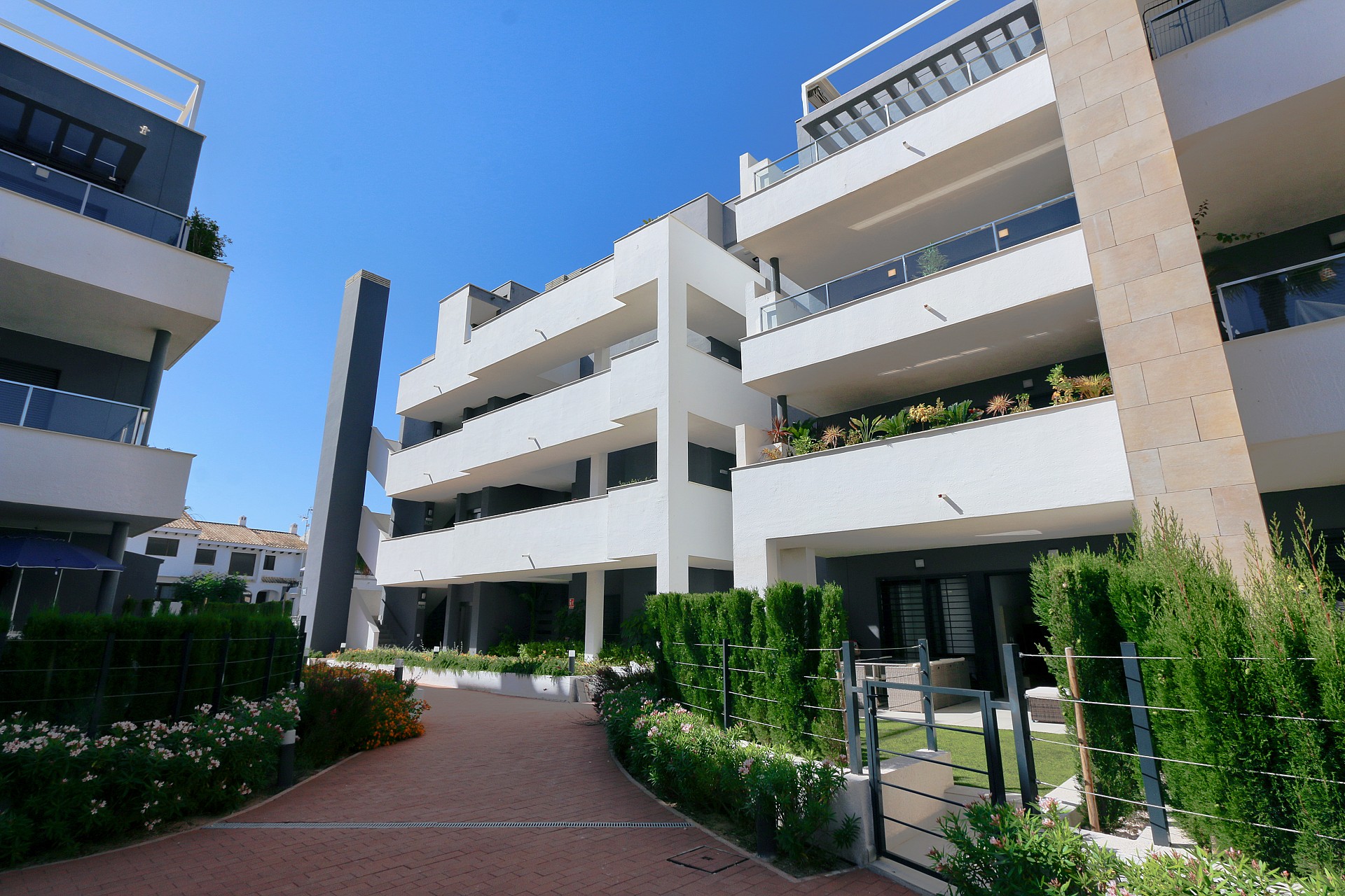 For sale - 2 Bedroom 2 Bathroom Apartment in Playa Flamenca - Costa Blanca  - Alicante