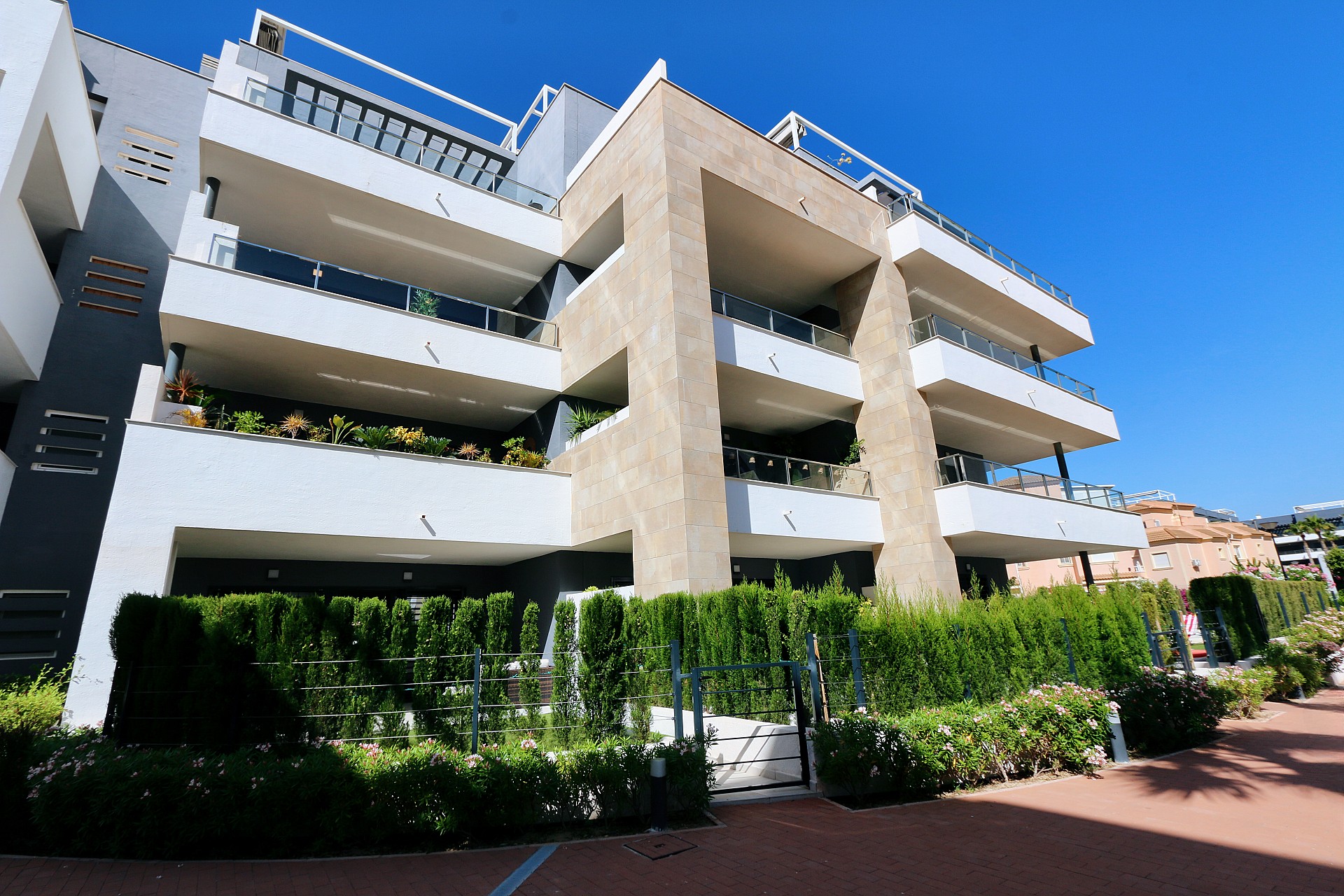 For sale - 2 Bedroom 2 Bathroom Apartment in Playa Flamenca - Costa Blanca  - Alicante