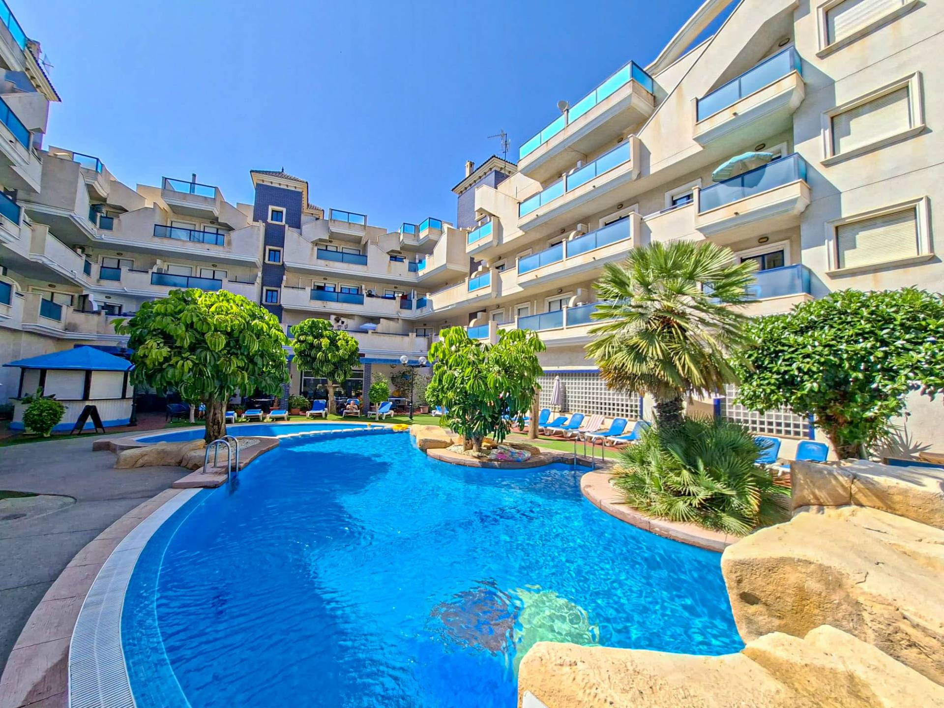 For sale - 2 Bedroom 1 Bathroom Apartment in Orihuela Costa - Costa Blanca  - Alicante