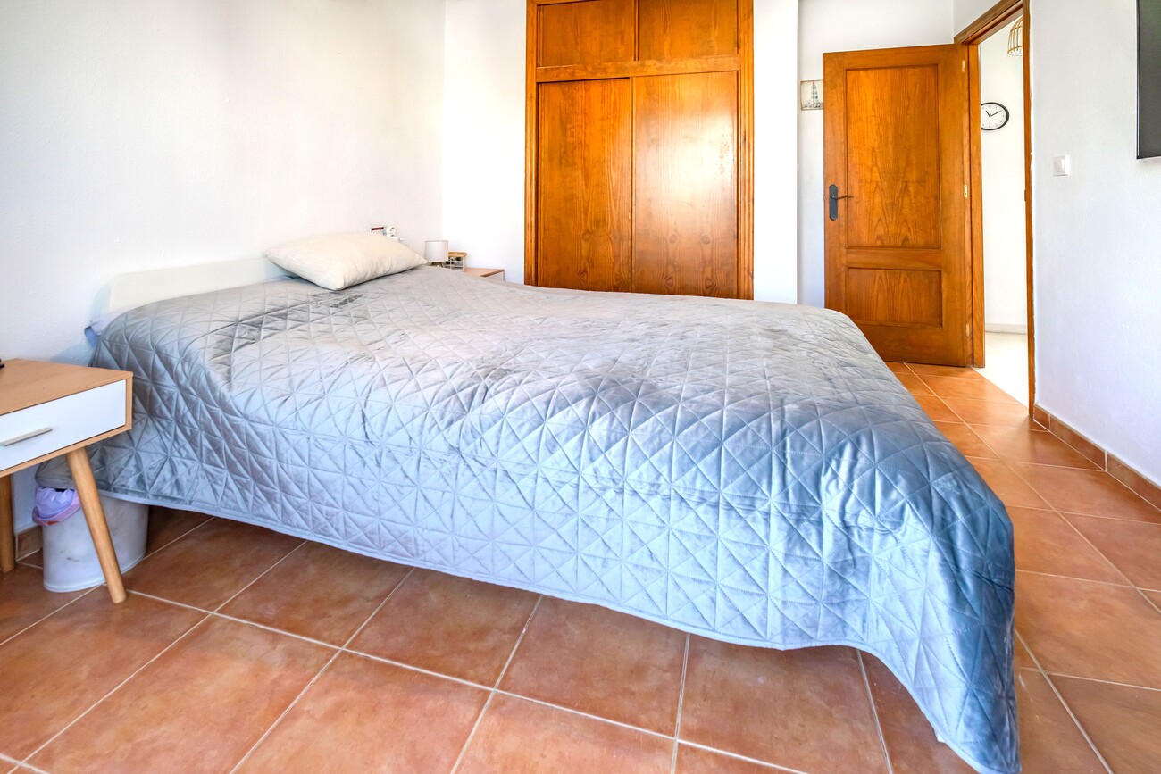 For sale - 3 Bedroom 1 Bathroom Semi Detached in Los Altos - Res Valle de los pinos  - Alicante