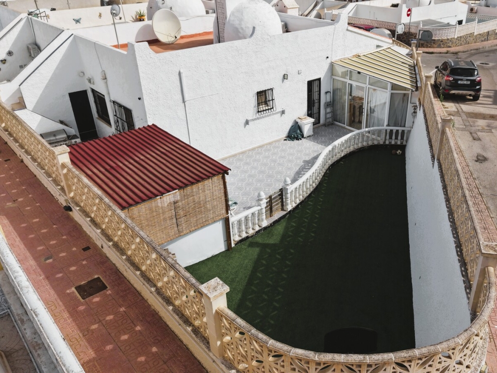 2 Bedroom 1 Bathroom Bungalow in Villamartin