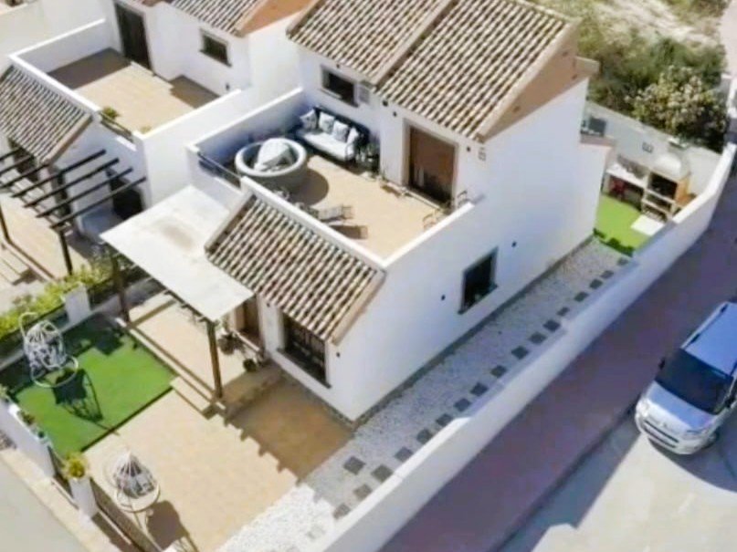 For sale - 3 Bedroom 2 Bathroom Villa in Ciudad Quesada - Costa Blanca  - Alicante