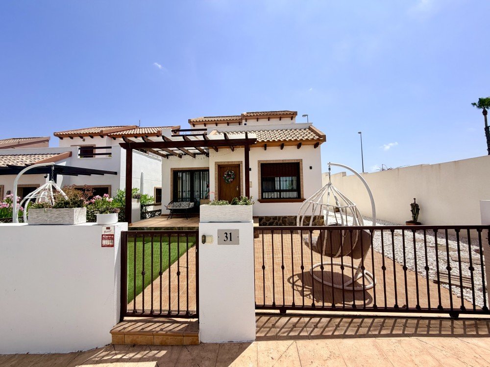 For sale - 3 Bedroom 2 Bathroom Villa in Ciudad Quesada - Costa Blanca  - Alicante