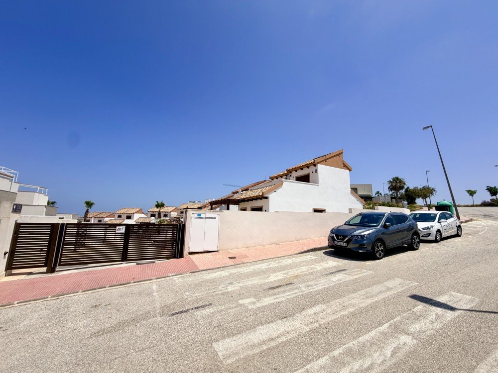 For sale - 3 Bedroom 2 Bathroom Villa in Ciudad Quesada - Costa Blanca  - Alicante