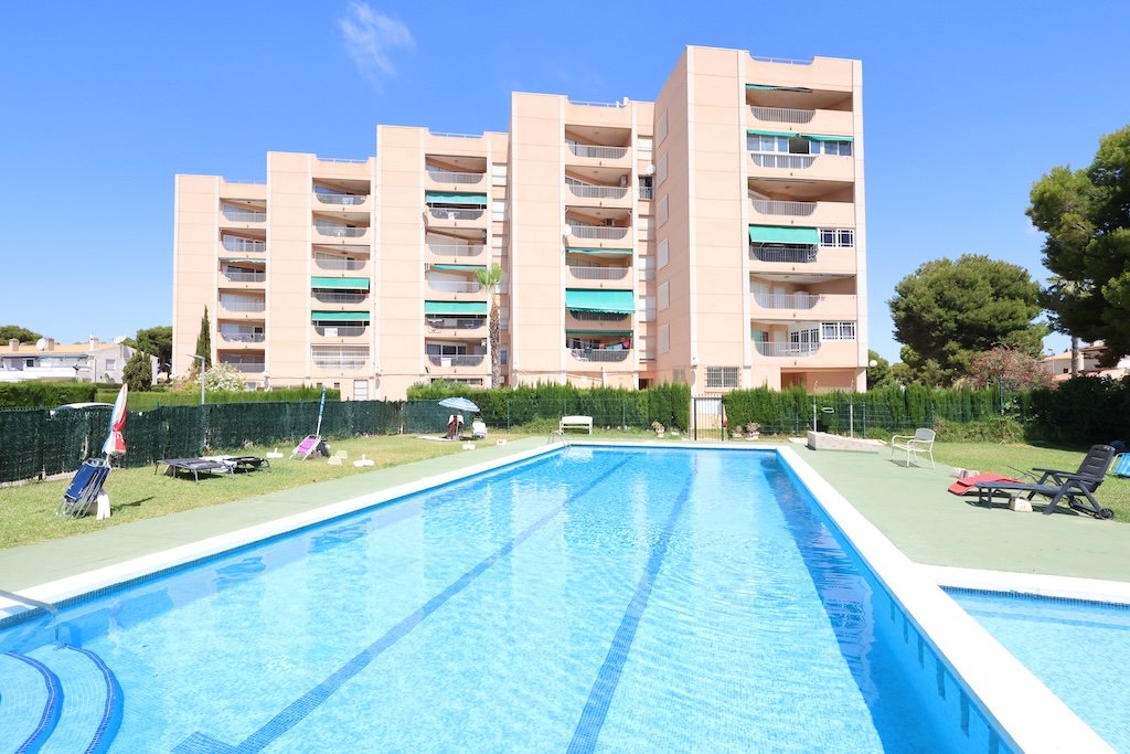For sale - 3 Bedroom 2 Bathroom Apartment in Orihuela Costa - Costa Blanca  - Alicante