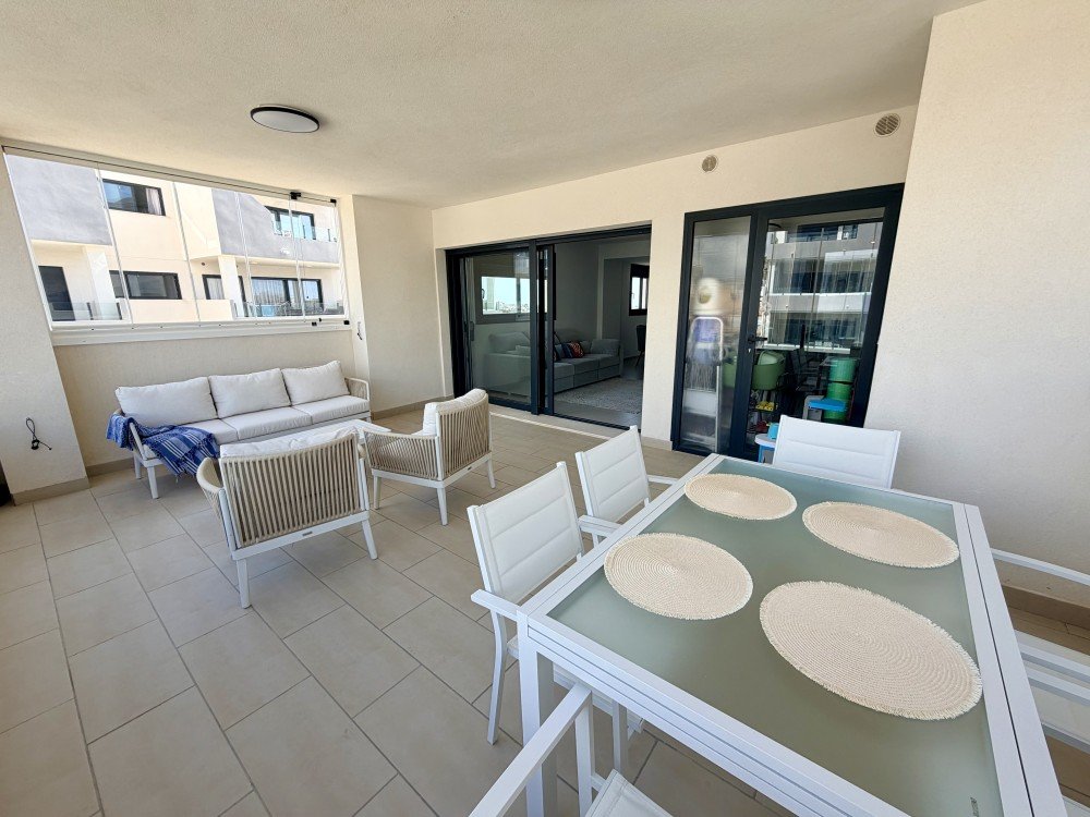 For sale - 3 Bedroom 2 Bathroom Apartment in Orihuela Costa - Costa Blanca  - Alicante