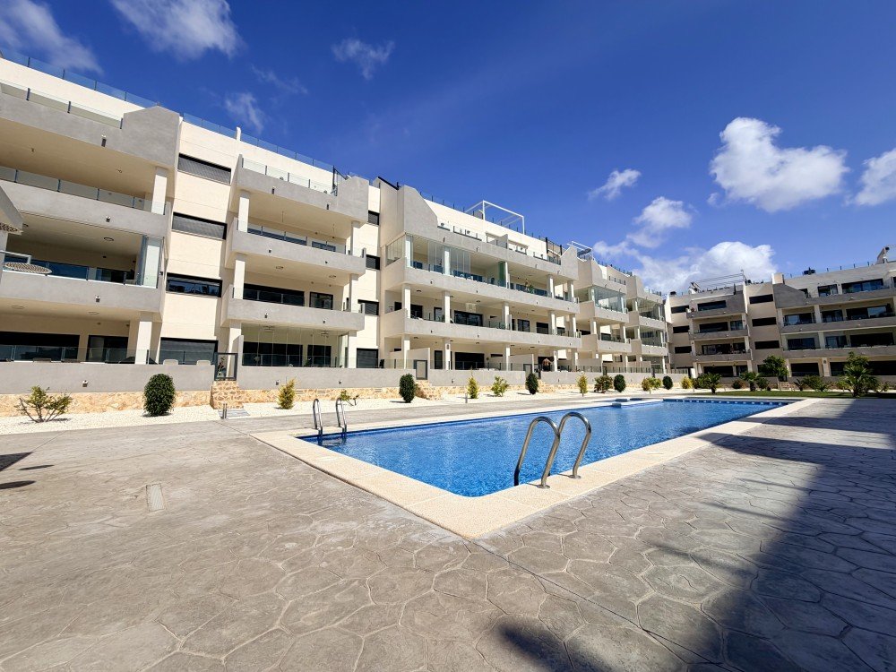 For sale - 3 Bedroom 2 Bathroom Apartment in Orihuela Costa - Costa Blanca  - Alicante