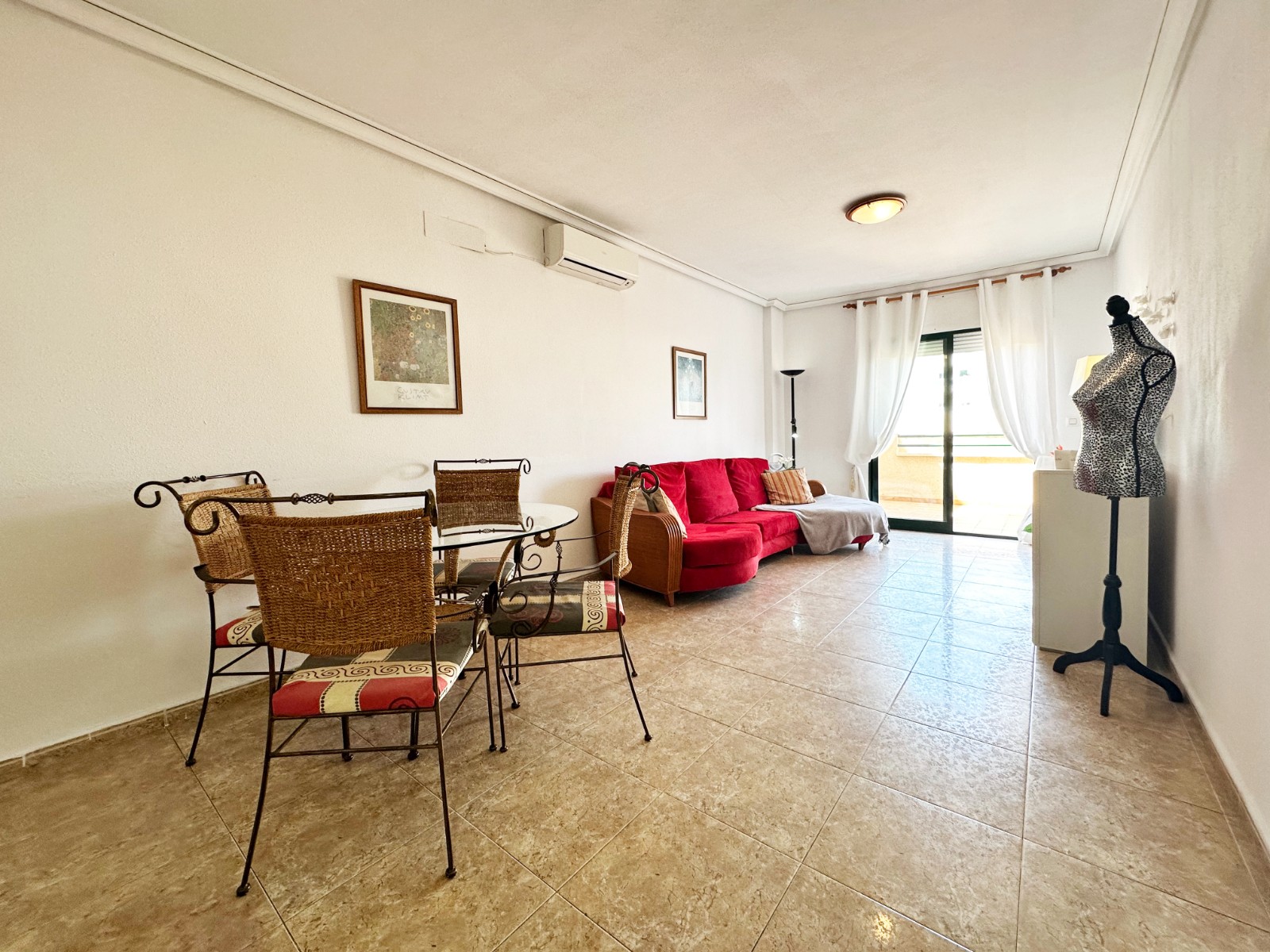 For sale - 2 Bedroom 1 Bathroom Apartment in Cabo Roig - Costa Blanca  - Alicante