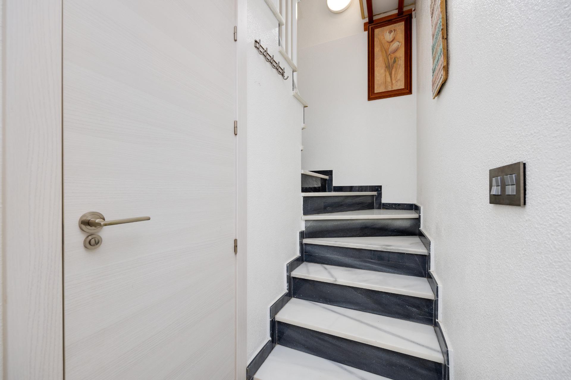 For sale - 2 Bedroom 1 Bathroom Town House in Torrevieja - aguas nuevas  - Alicante