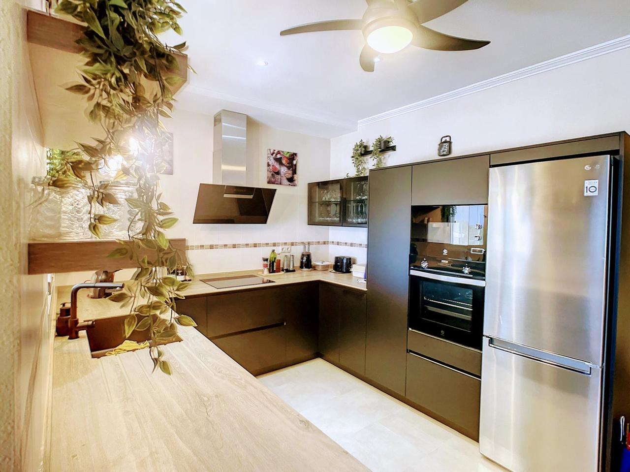 For sale - 3 Bedroom 3 Bathroom Villa in Pinar de Campoverde - Inland  - Alicante