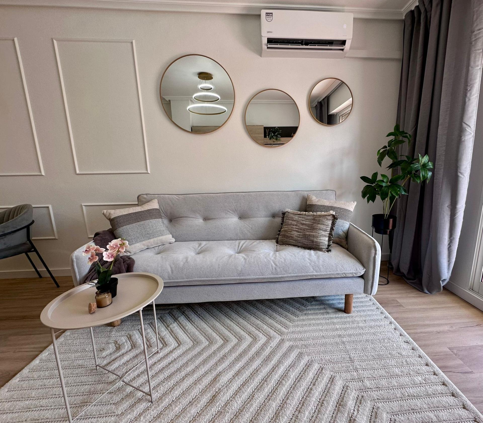 For sale - 2 Bedroom 1 Bathroom Apartment in Torrevieja - Habaneras  - Alicante