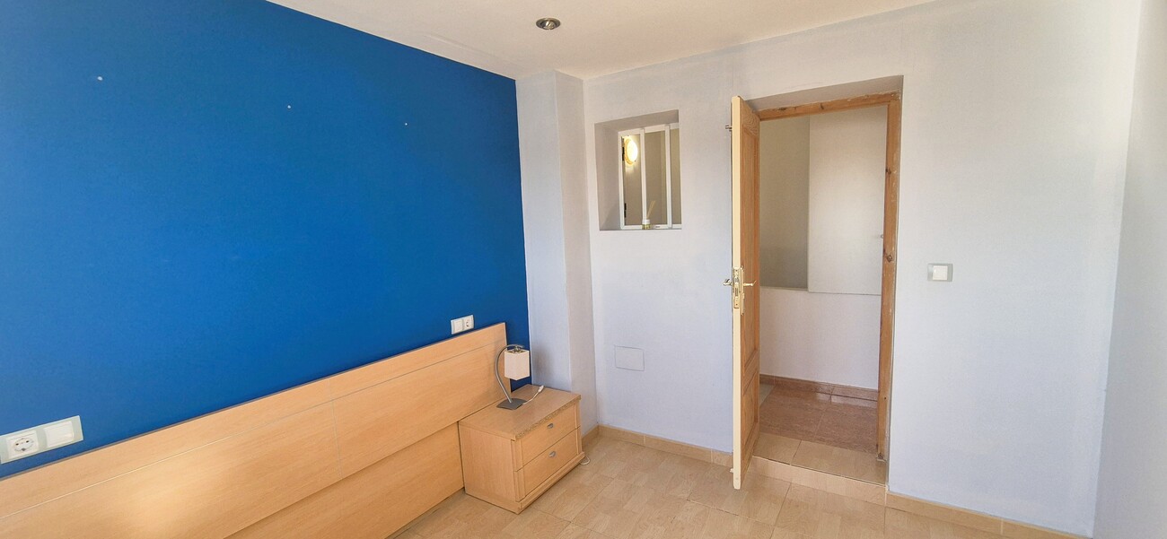 For sale - 6 Bedroom 2 Bathroom Quad House in Torrevieja - Costa Blanca  - Alicante