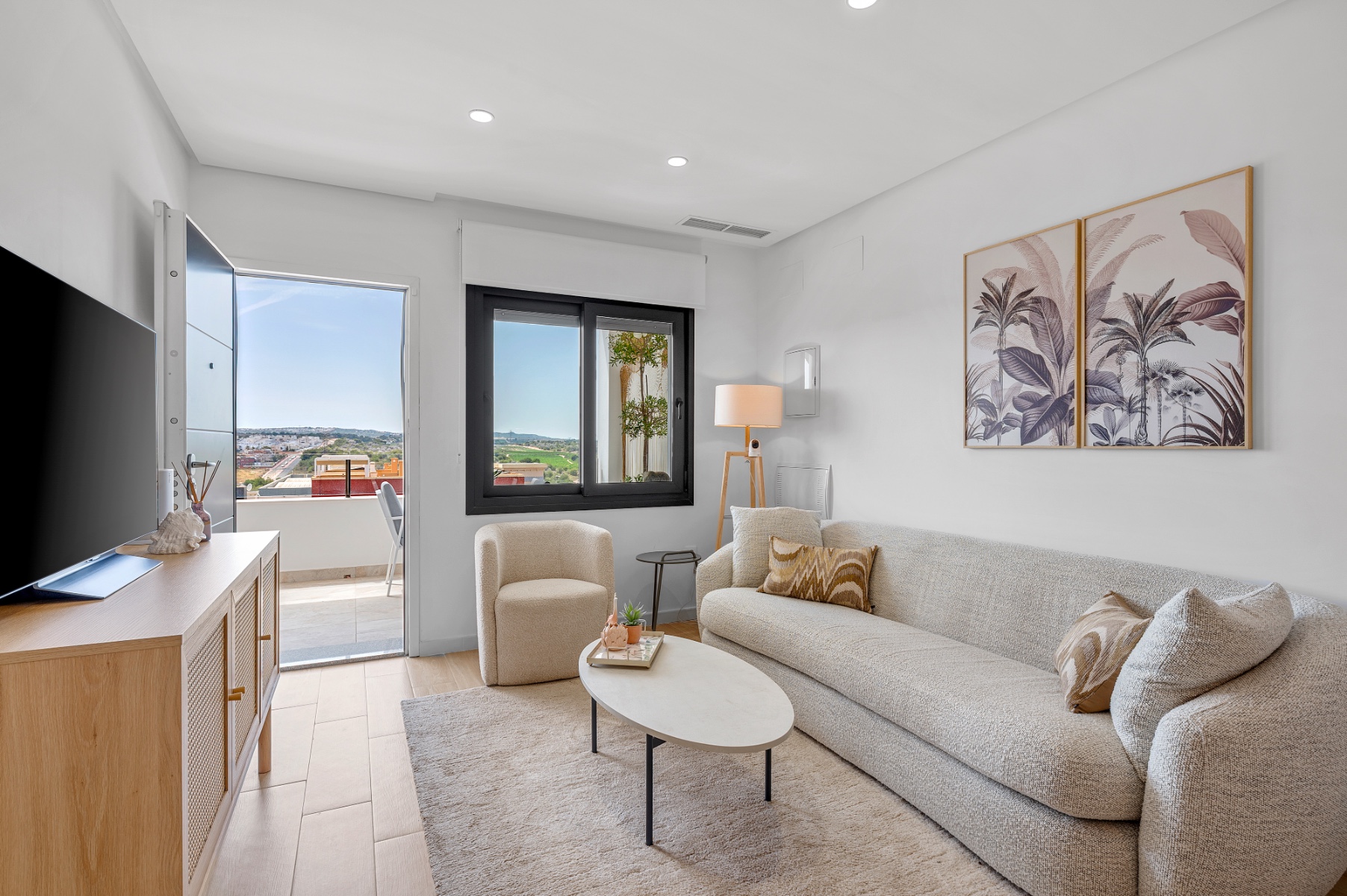 For sale - 2 Bedroom 2 Bathroom Apartment in Torrevieja - Costa Blanca  - Alicante
