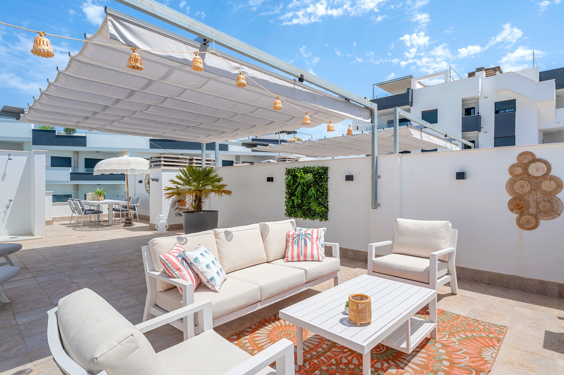For sale - 2 Bedroom 2 Bathroom Apartment in Torrevieja - Costa Blanca  - Alicante