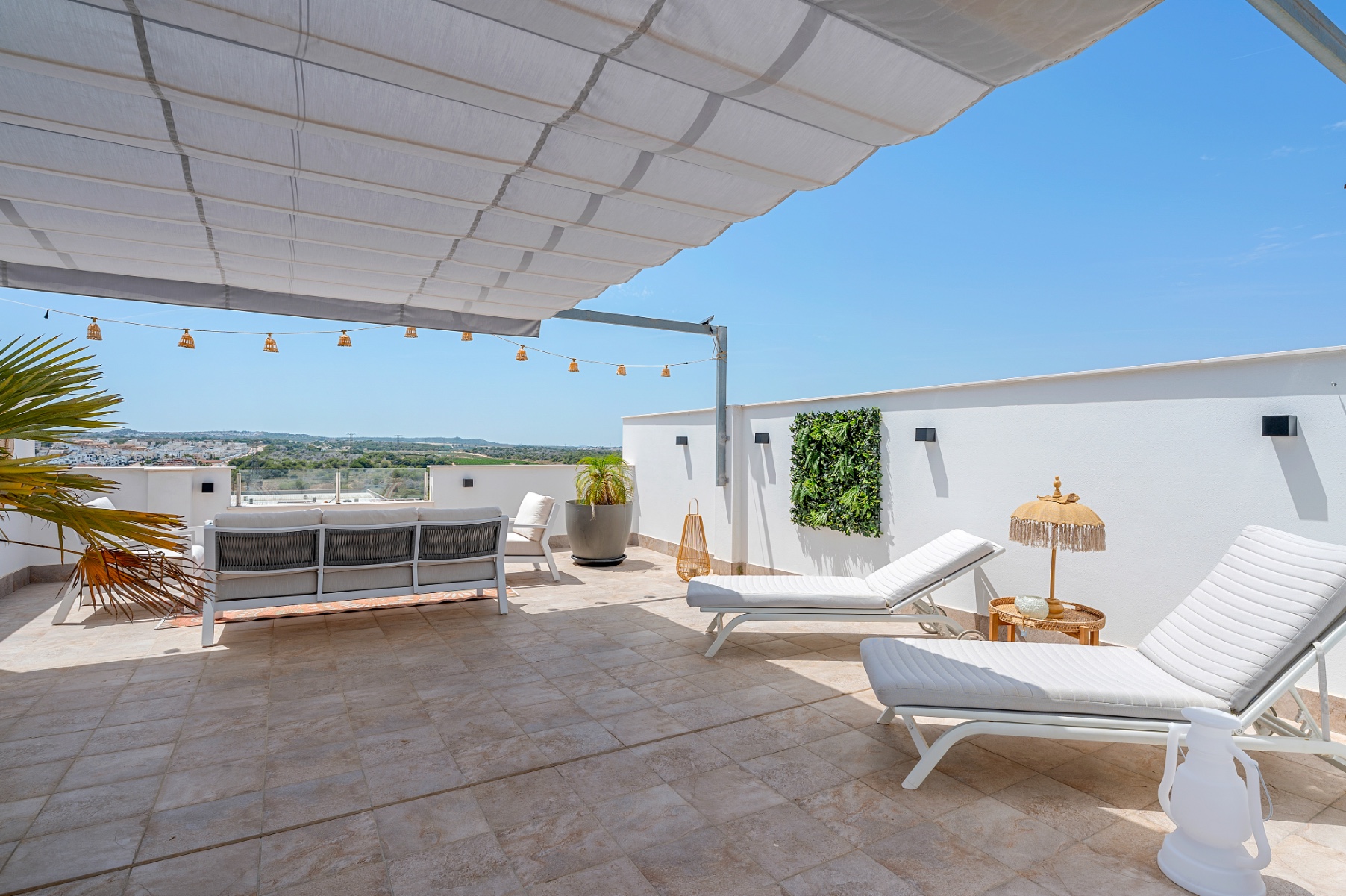 For sale - 2 Bedroom 2 Bathroom Apartment in Torrevieja - Costa Blanca  - Alicante