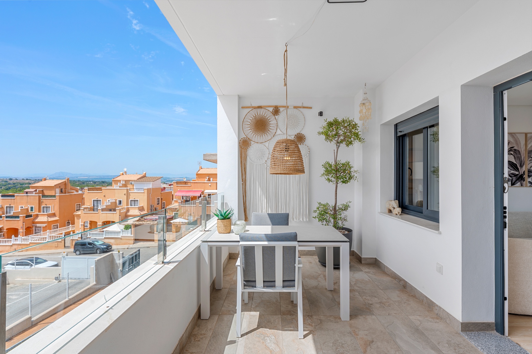 For sale - 2 Bedroom 2 Bathroom Apartment in Torrevieja - Costa Blanca  - Alicante