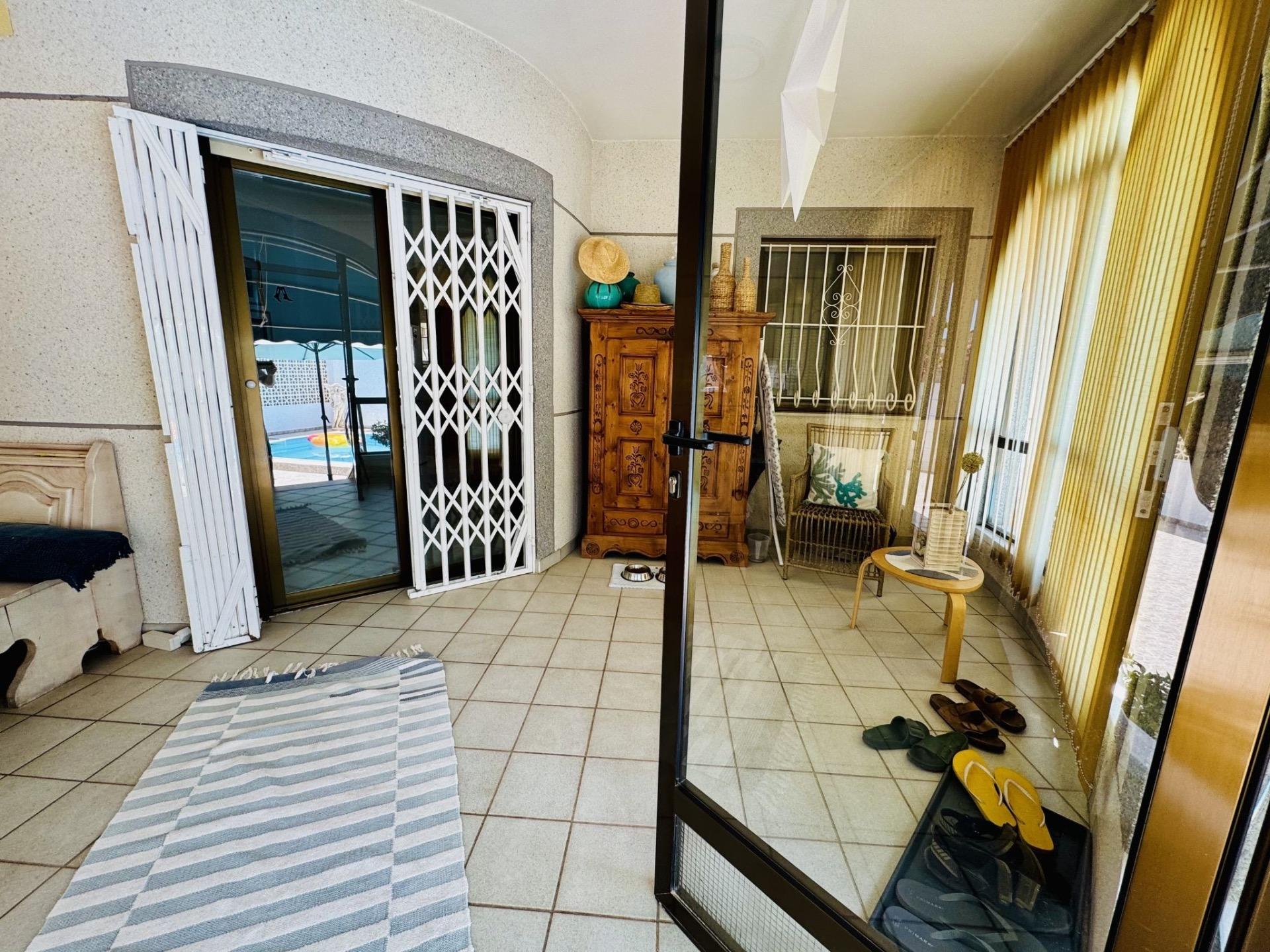 For sale - 2 Bedroom 1 Bathroom Villa in Torrevieja - La Siesta - El Salado - Torreta  - Alicante