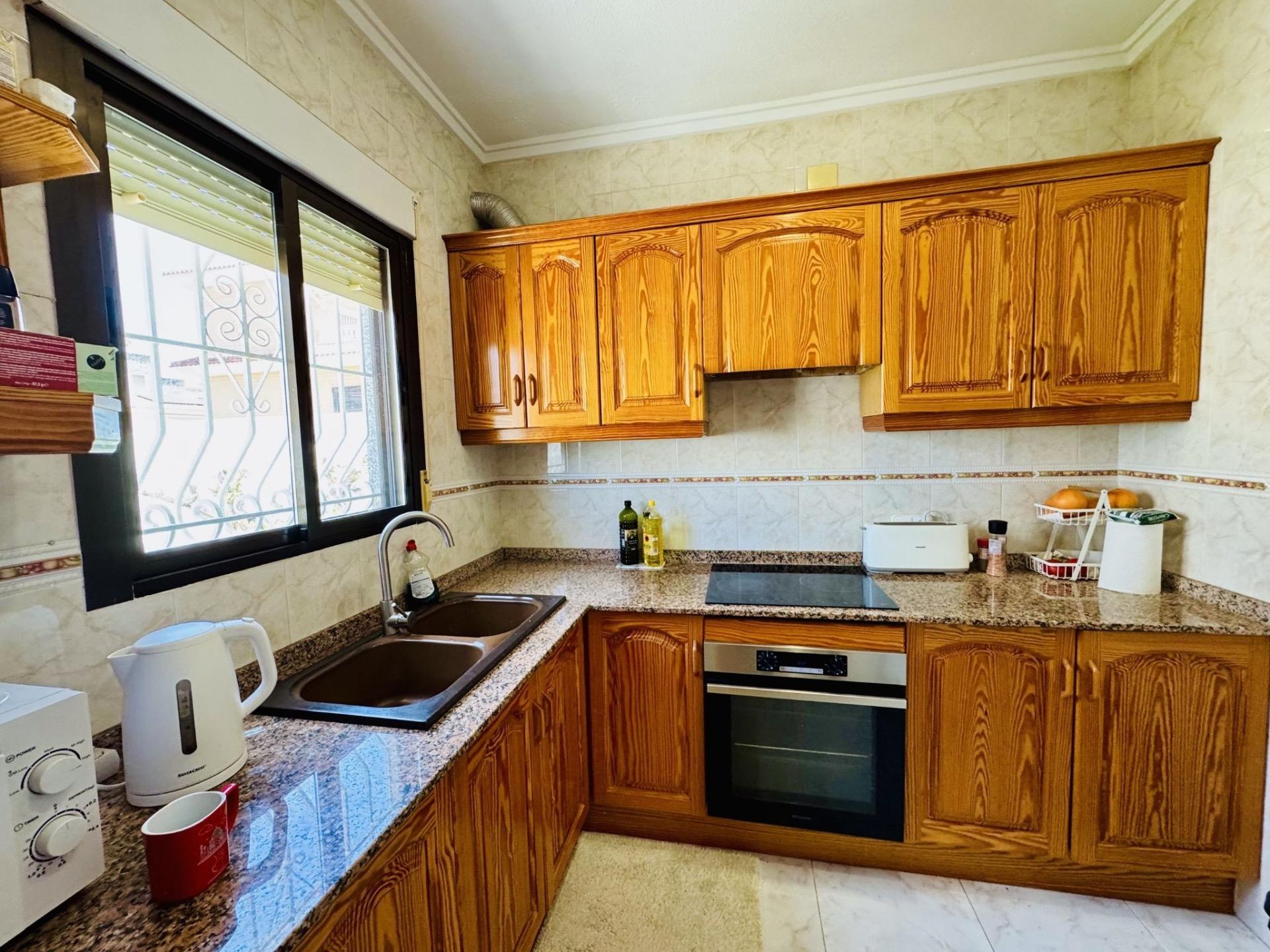 For sale - 2 Bedroom 1 Bathroom Villa in Torrevieja - La Siesta - El Salado - Torreta  - Alicante