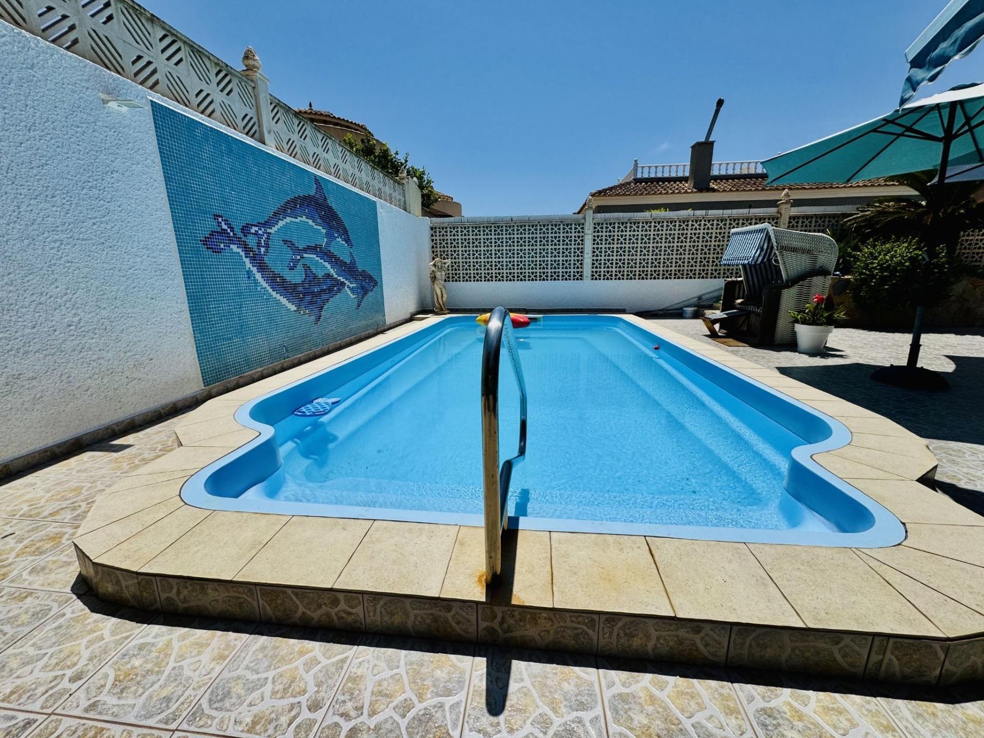 For sale - 2 Bedroom 1 Bathroom Villa in Torrevieja - La Siesta - El Salado - Torreta  - Alicante