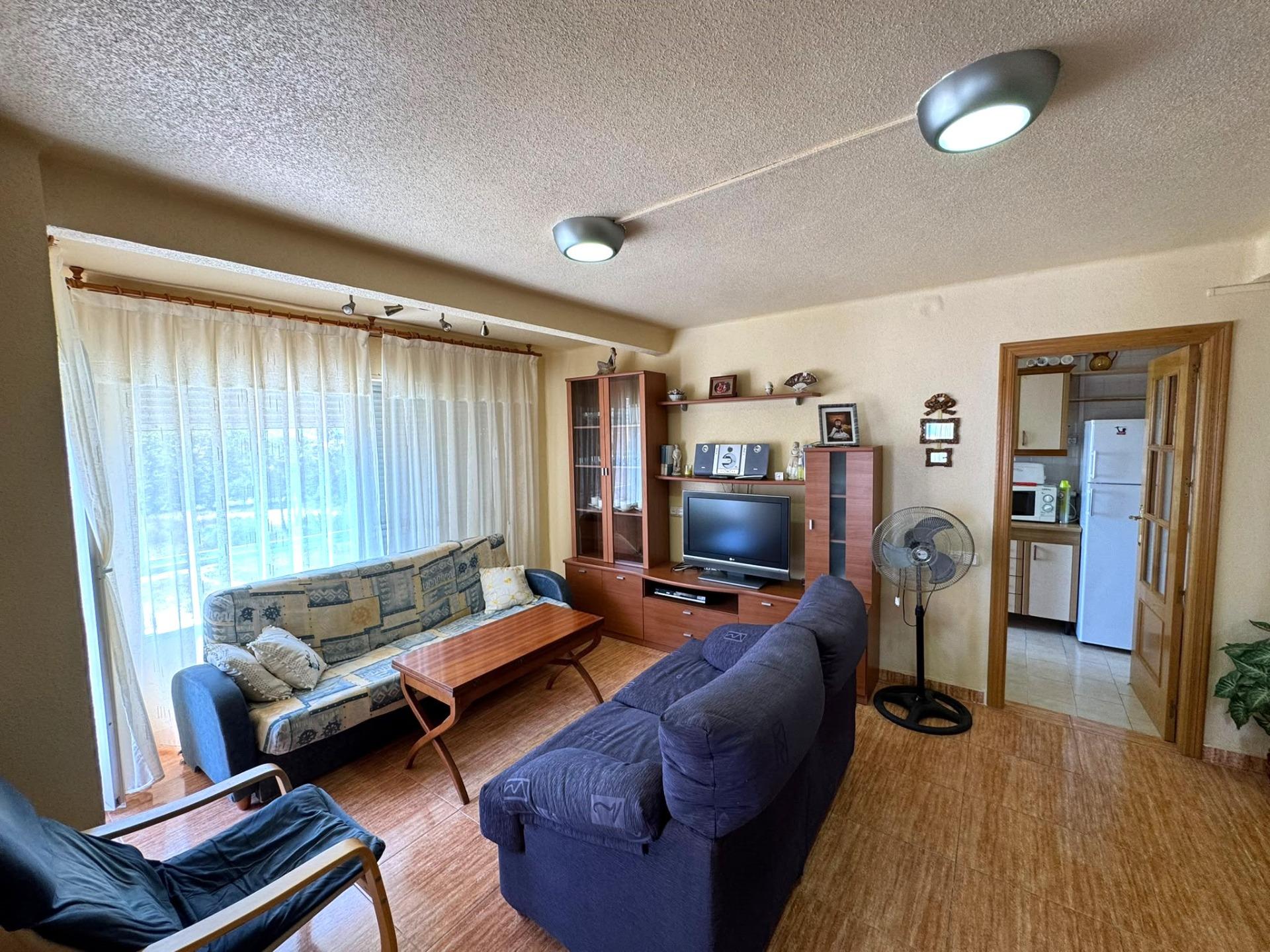 For sale - 3 Bedroom 1 Bathroom Apartment in Torrevieja - Miramar - Torre Del Moro  - Alicante
