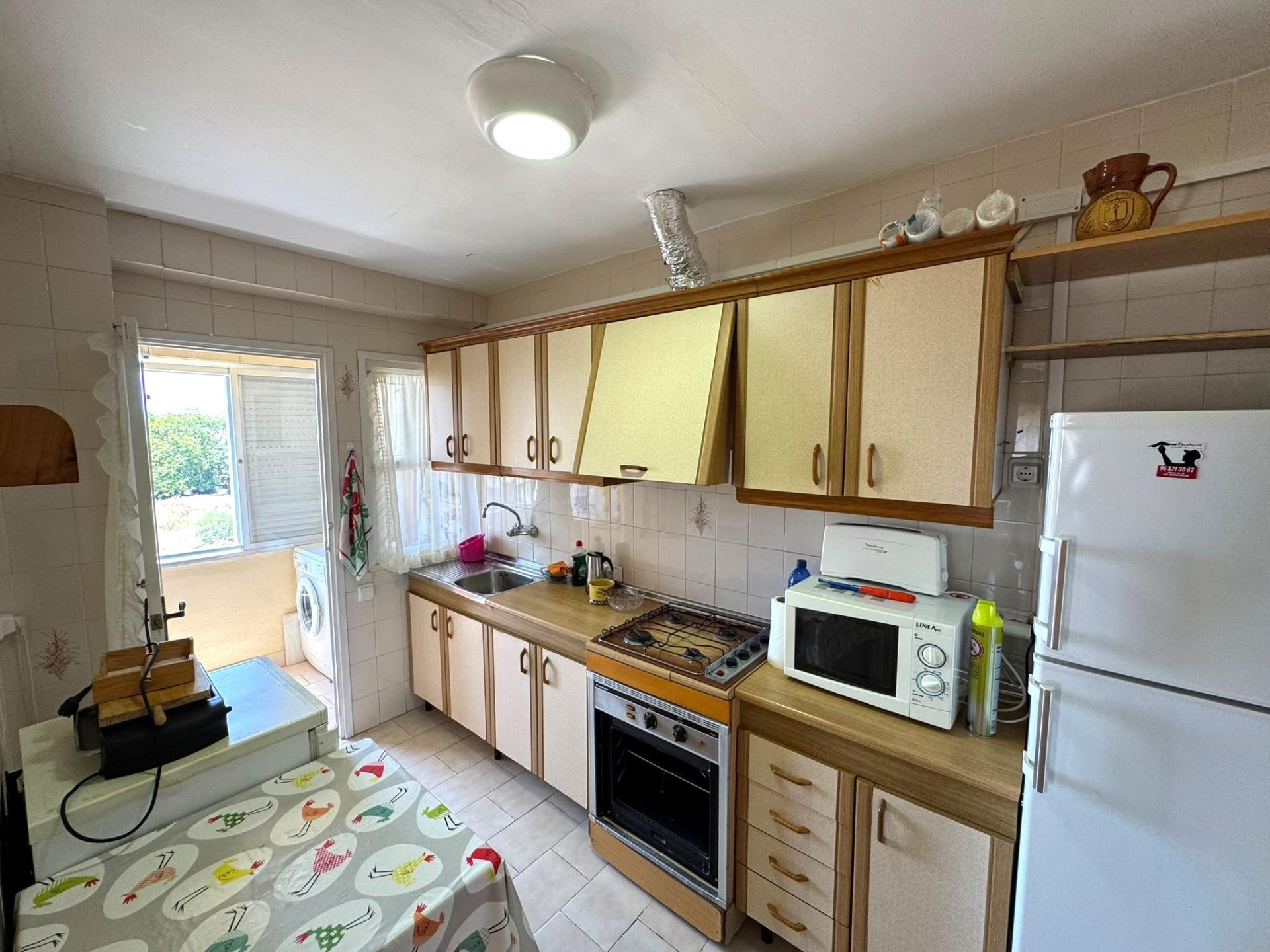 For sale - 3 Bedroom 1 Bathroom Apartment in Torrevieja - Miramar - Torre Del Moro  - Alicante