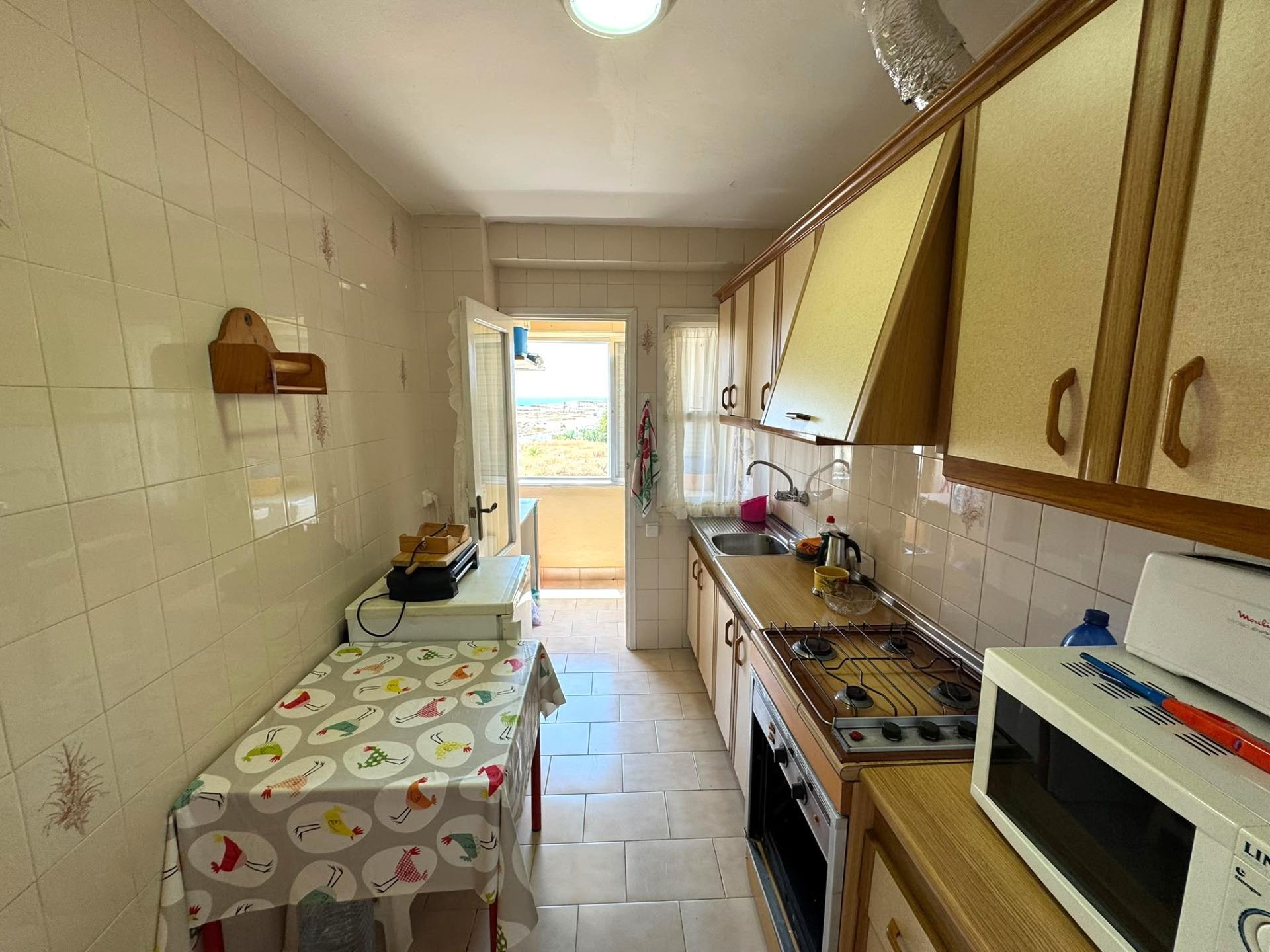 For sale - 3 Bedroom 1 Bathroom Apartment in Torrevieja - Miramar - Torre Del Moro  - Alicante