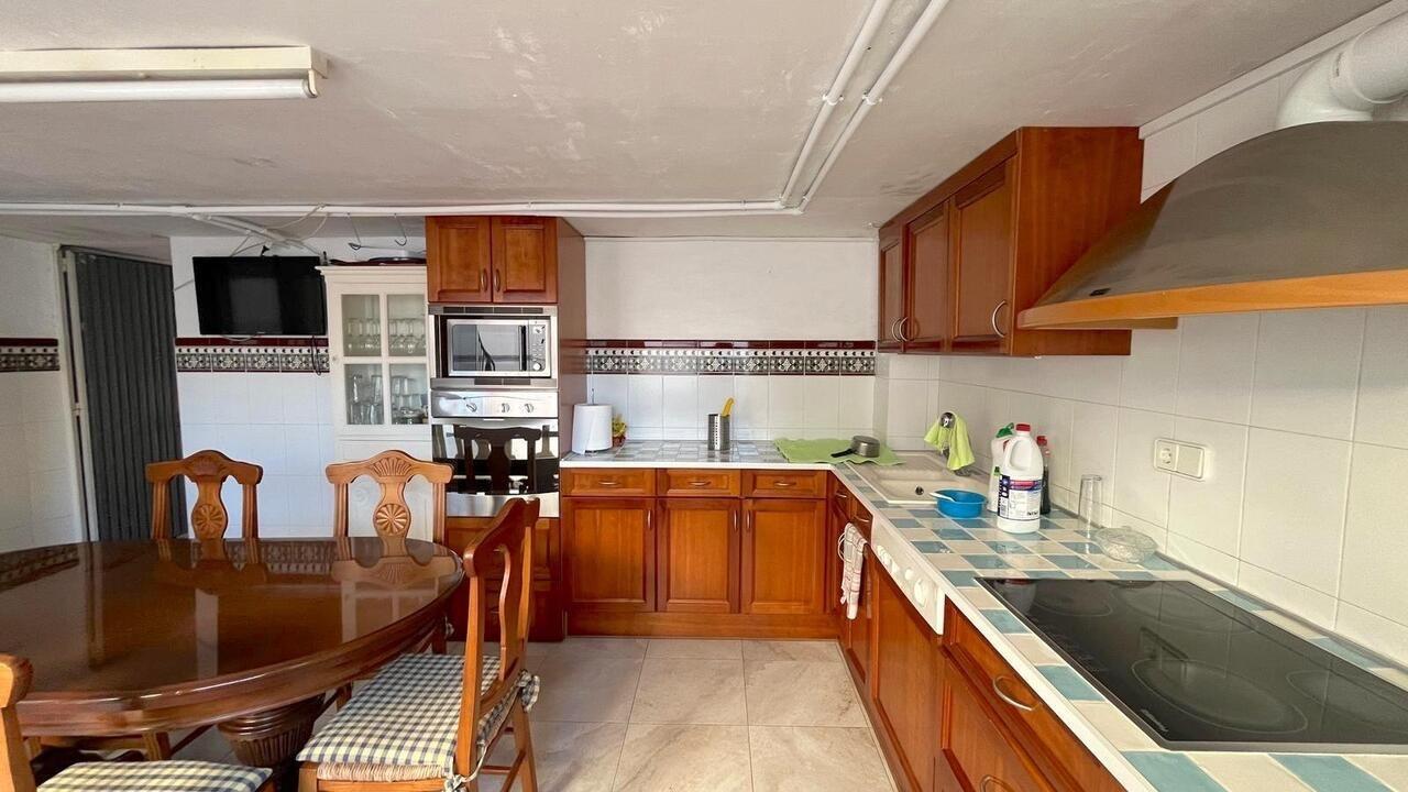 For sale - 4 Bedroom 2 Bathroom Town House in Formentera del Segura - Pueblo 5  - Alicante