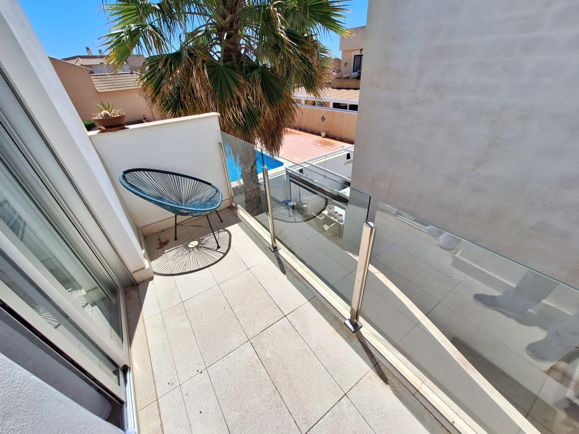 For sale - 3 Bedroom 3 Bathroom Villa in Torrevieja - Los Frutales  - Alicante